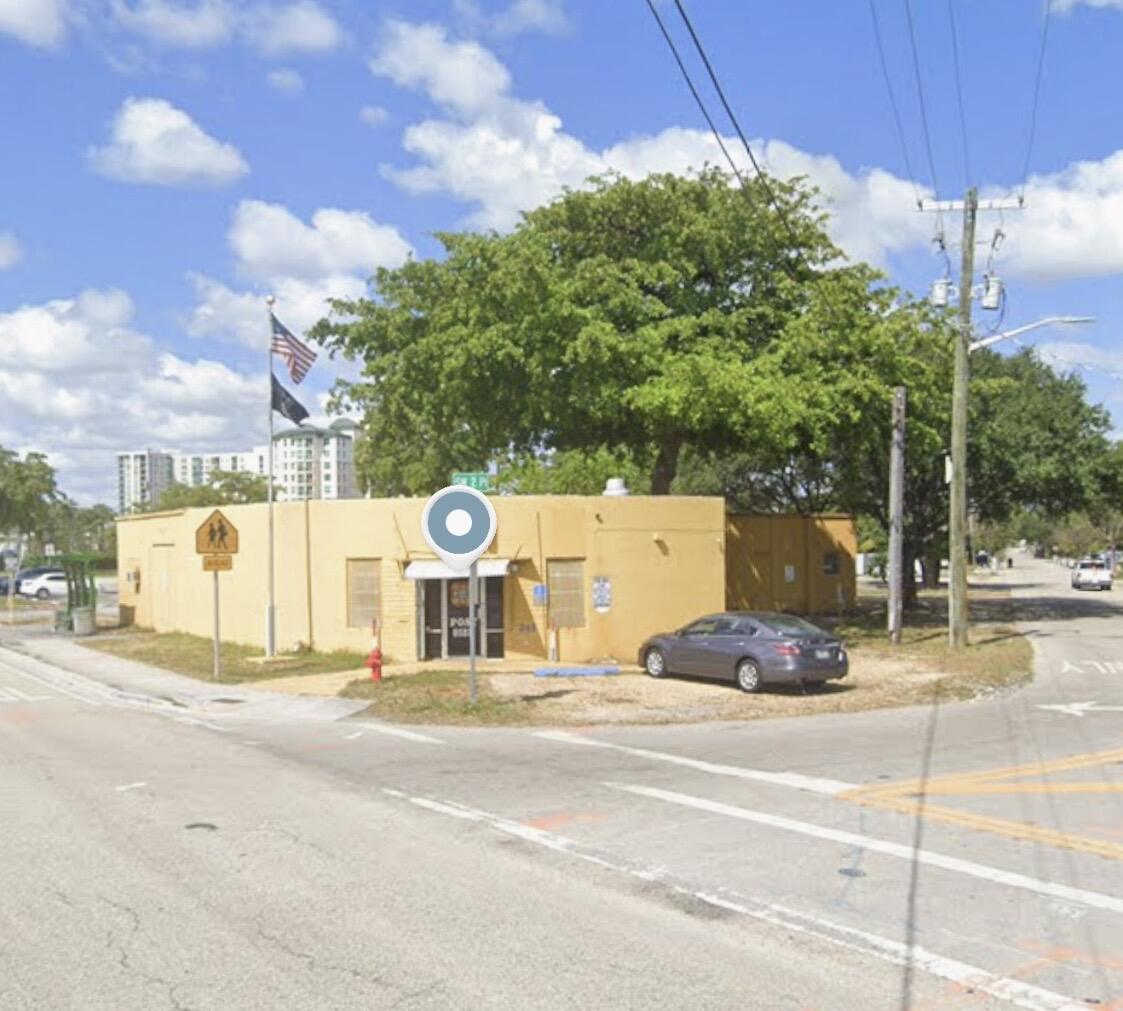 243 S Dixie Hwy Highway W Property Photo 1