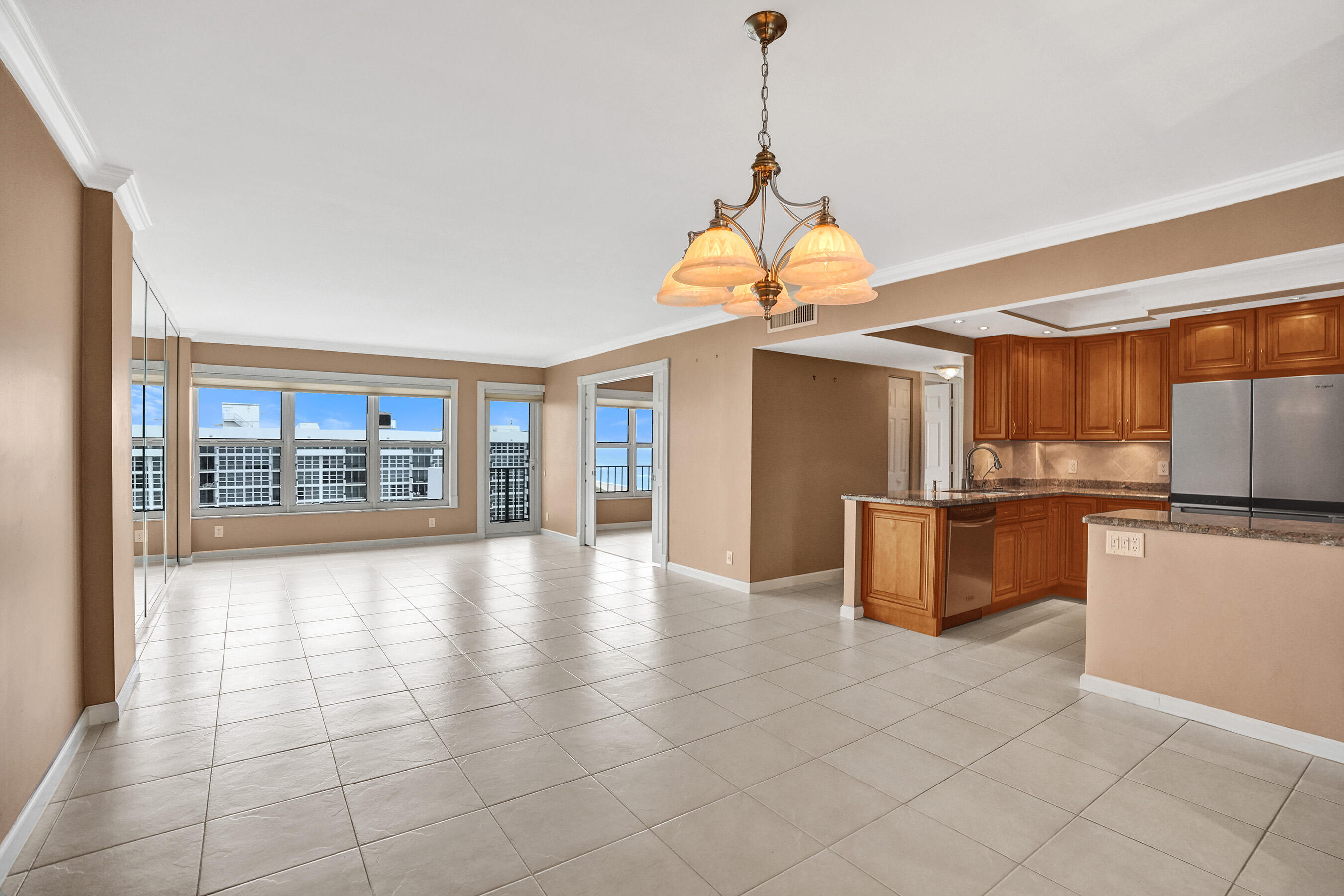 405 N Ocean Boulevard 1803 Property Photo 1