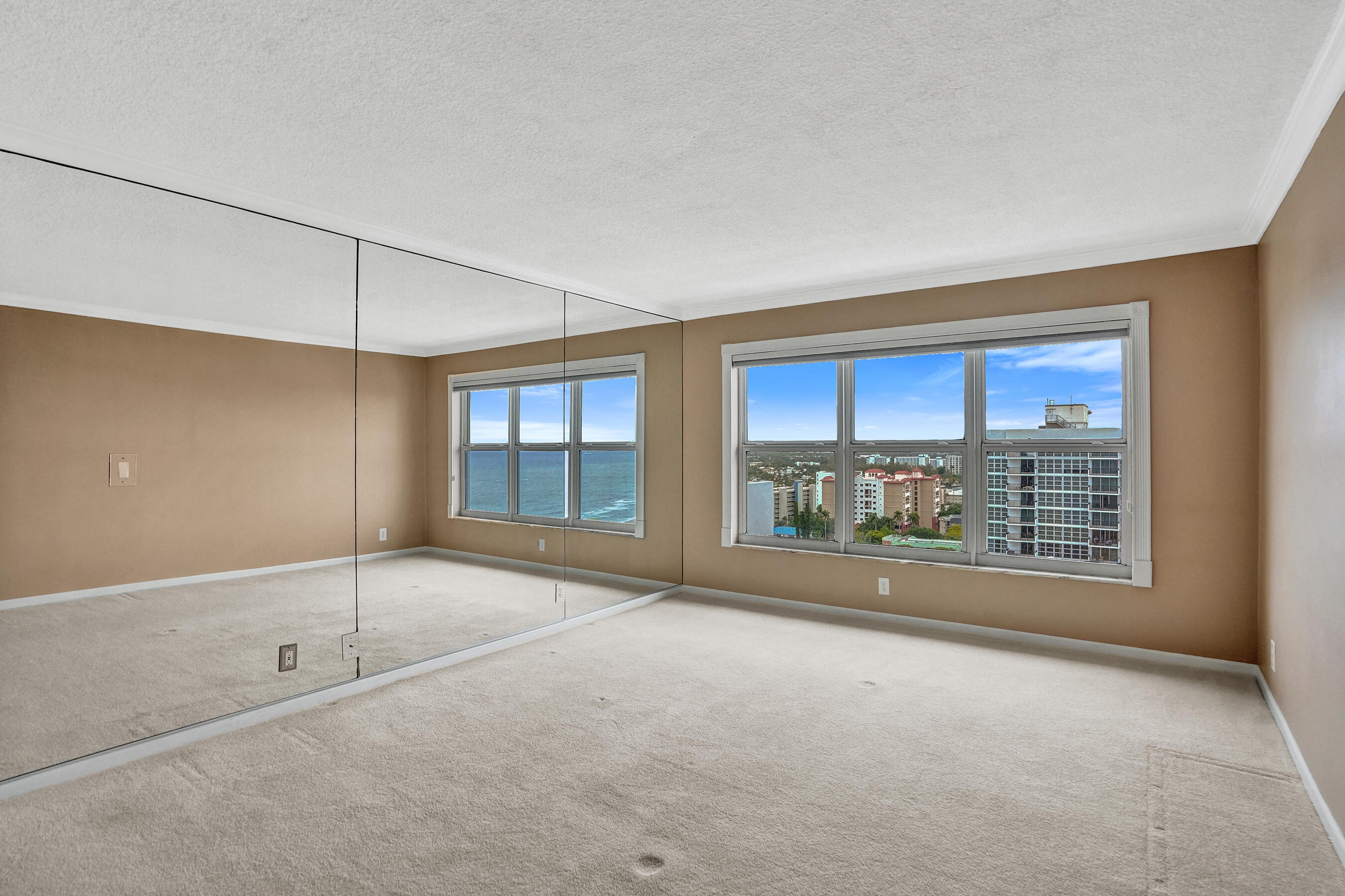 405 N Ocean Boulevard 1803 Property Photo 14