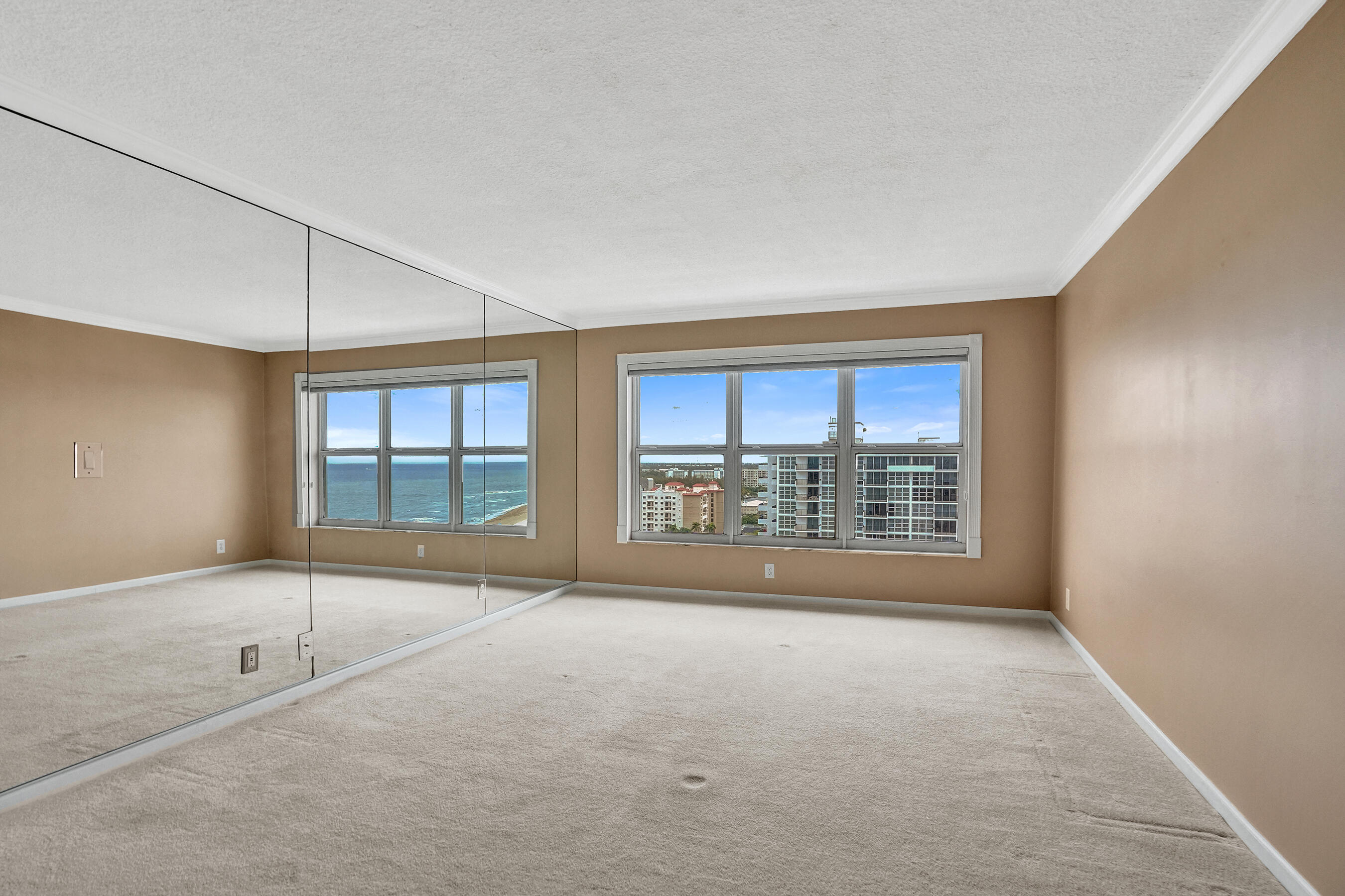 405 N Ocean Boulevard 1803 Property Photo 16