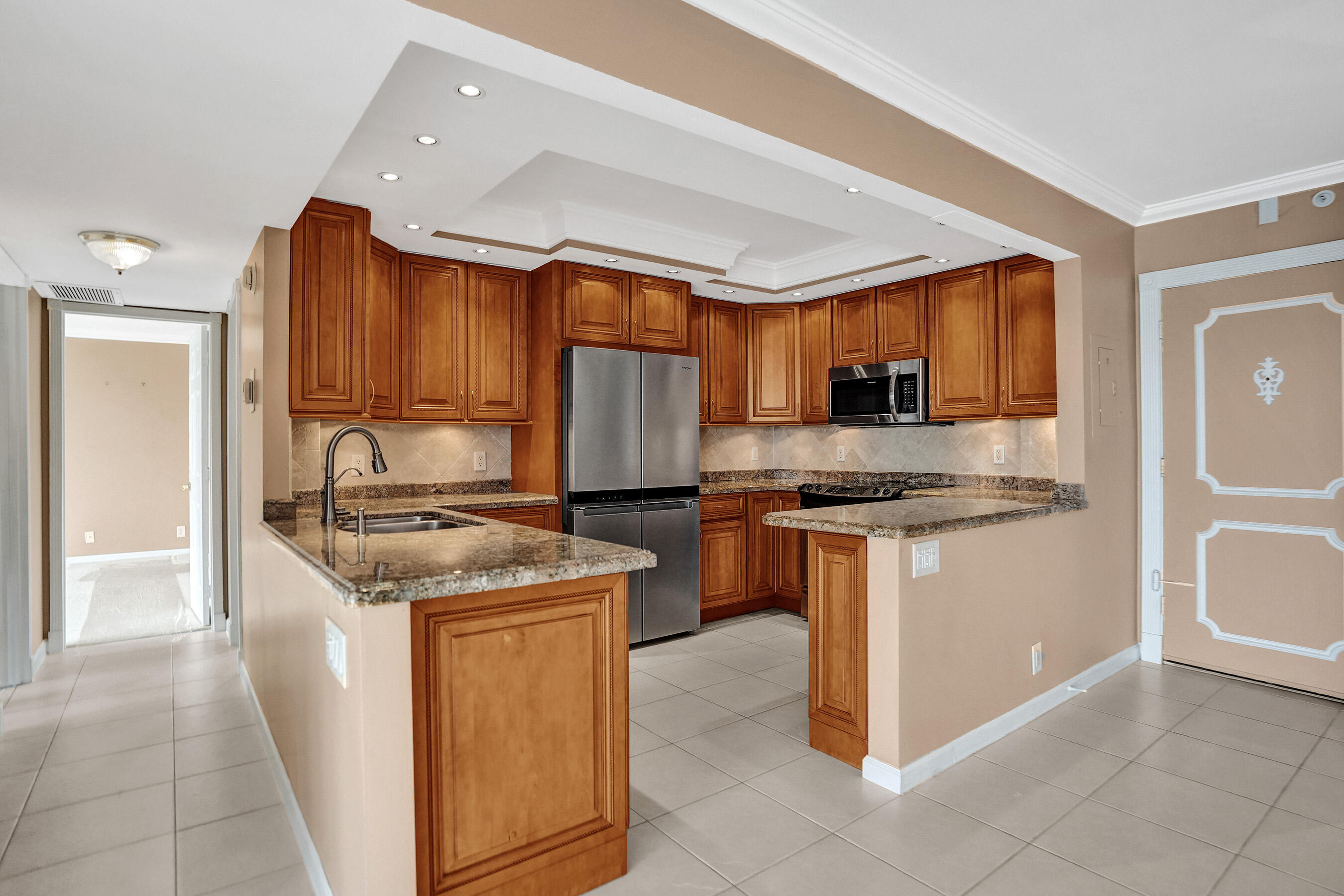 405 N Ocean Boulevard 1803 Property Photo 24