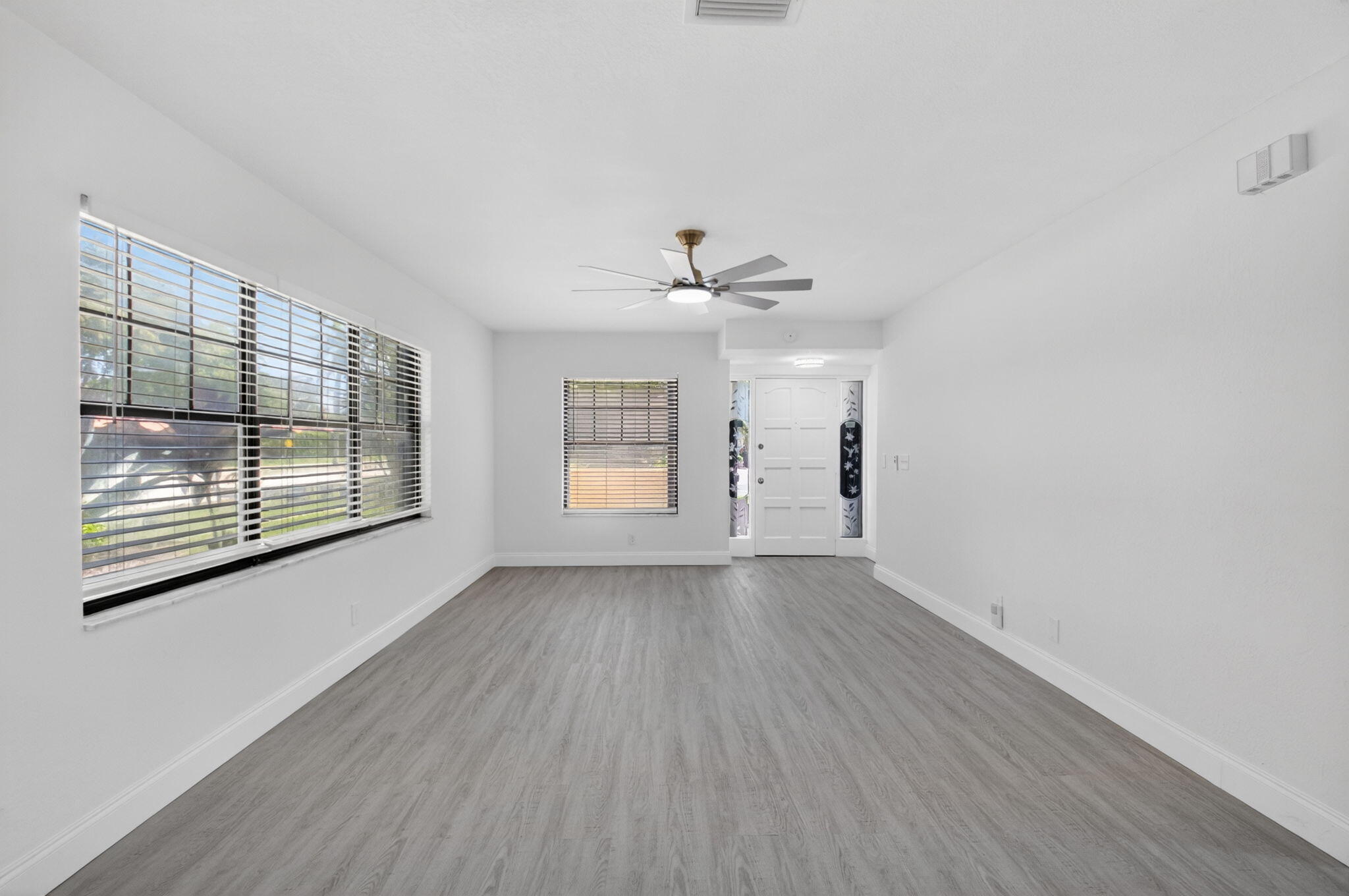 13653 Cortez Drive Property Photo 4