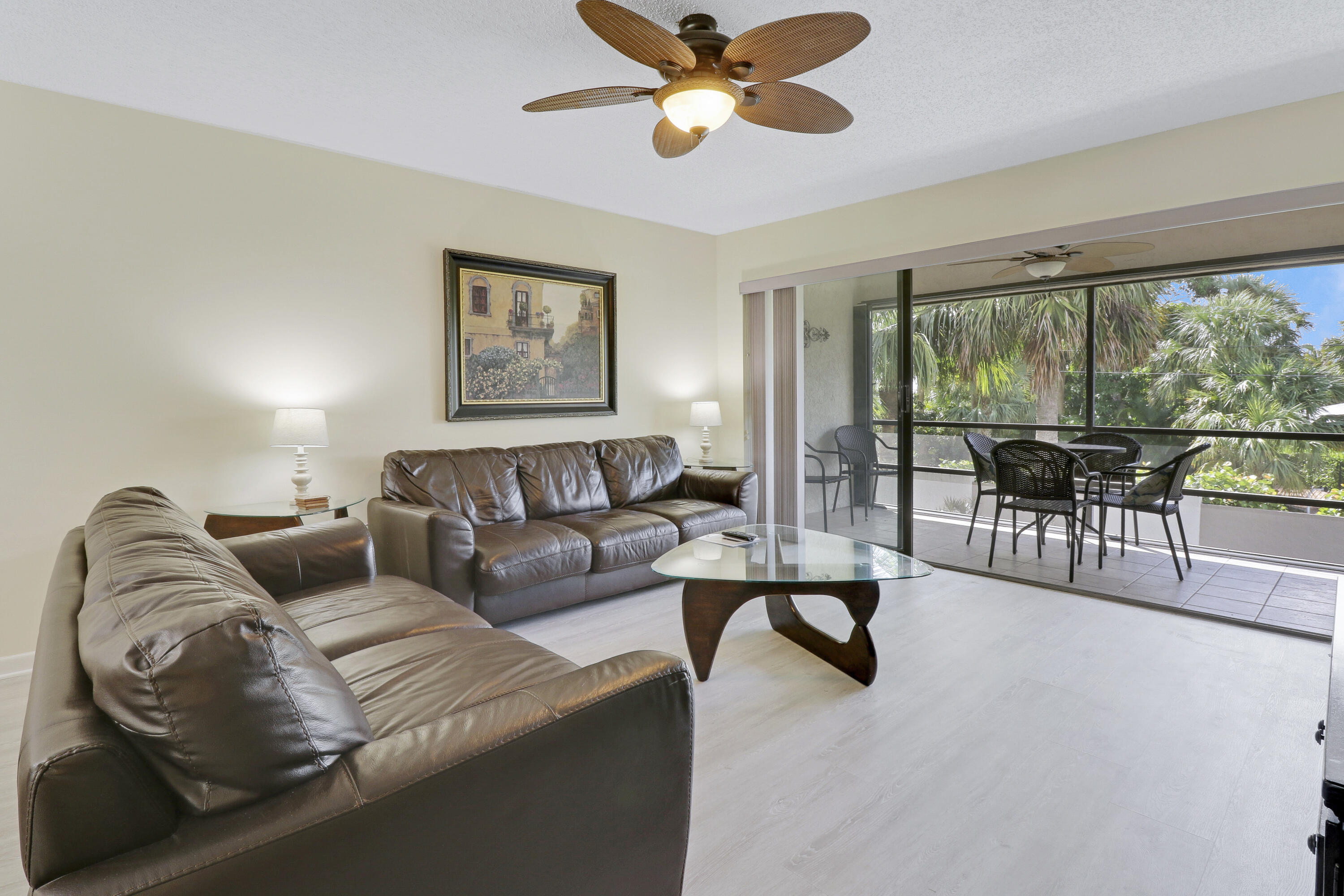 1600 Ne Dixie Highway 10-203 Property Photo 16