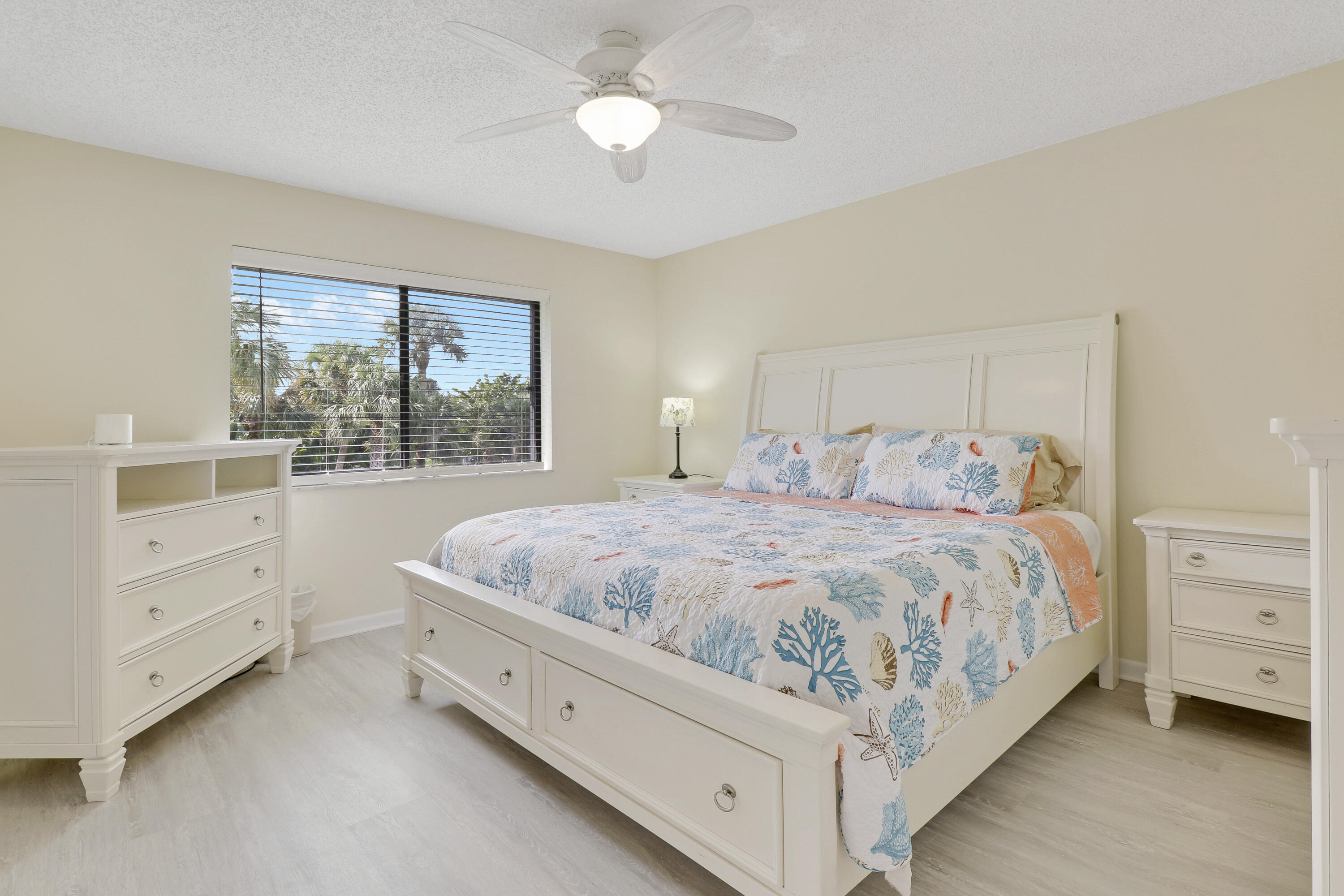 1600 Ne Dixie Highway 10-203 Property Photo 19