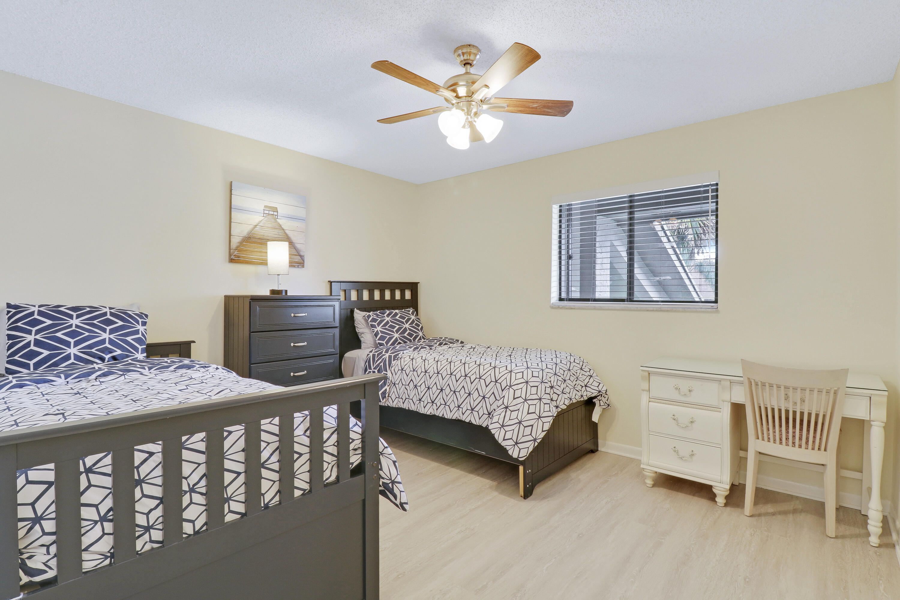 1600 Ne Dixie Highway 10-203 Property Photo 22