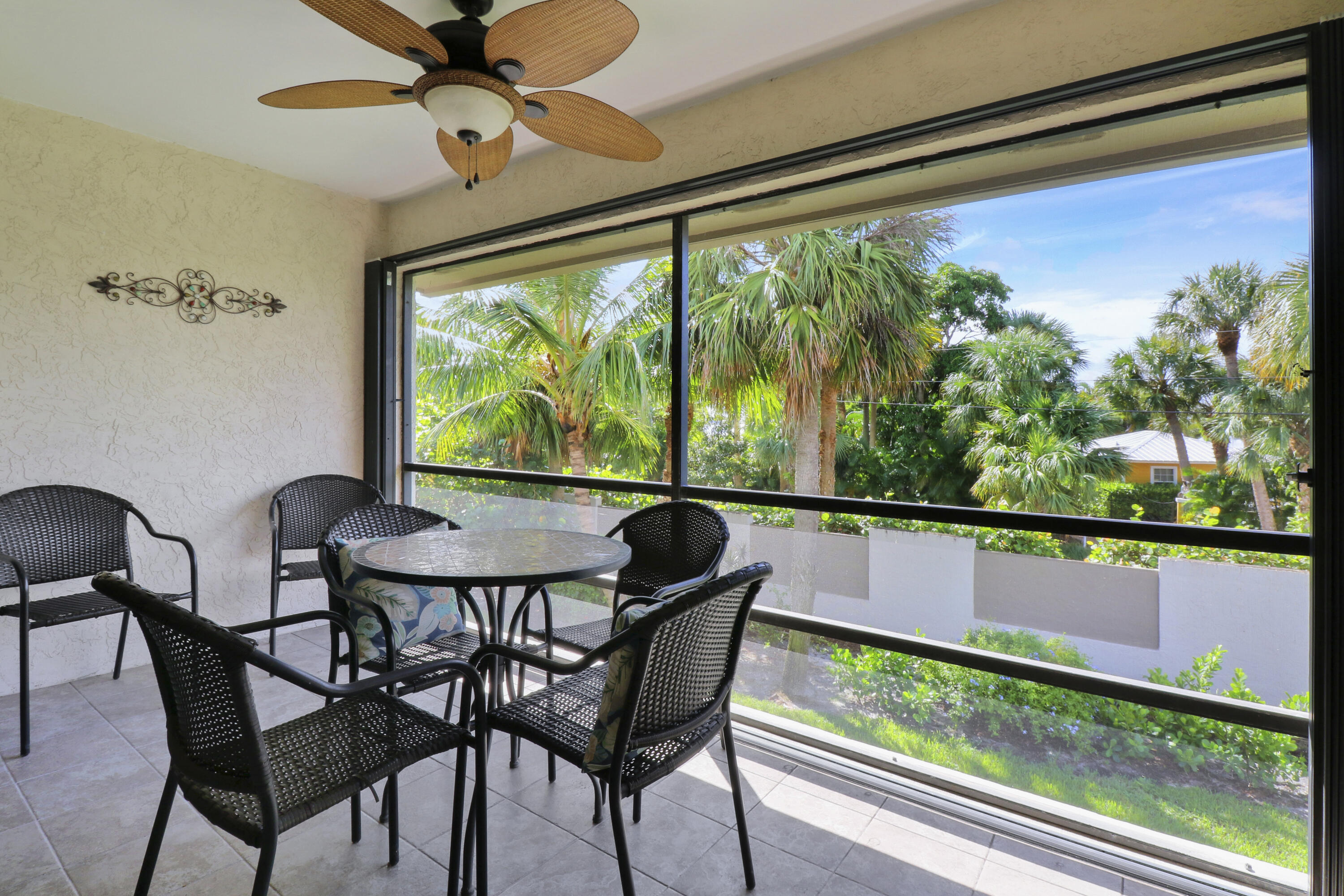 1600 Ne Dixie Highway 10-203 Property Photo 25