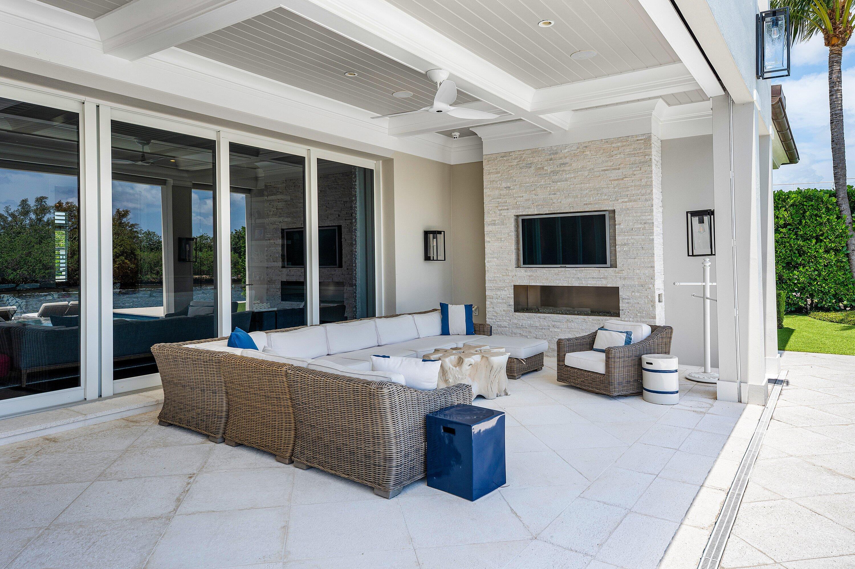 2530 Avenue Au Soleil Property Photo 46
