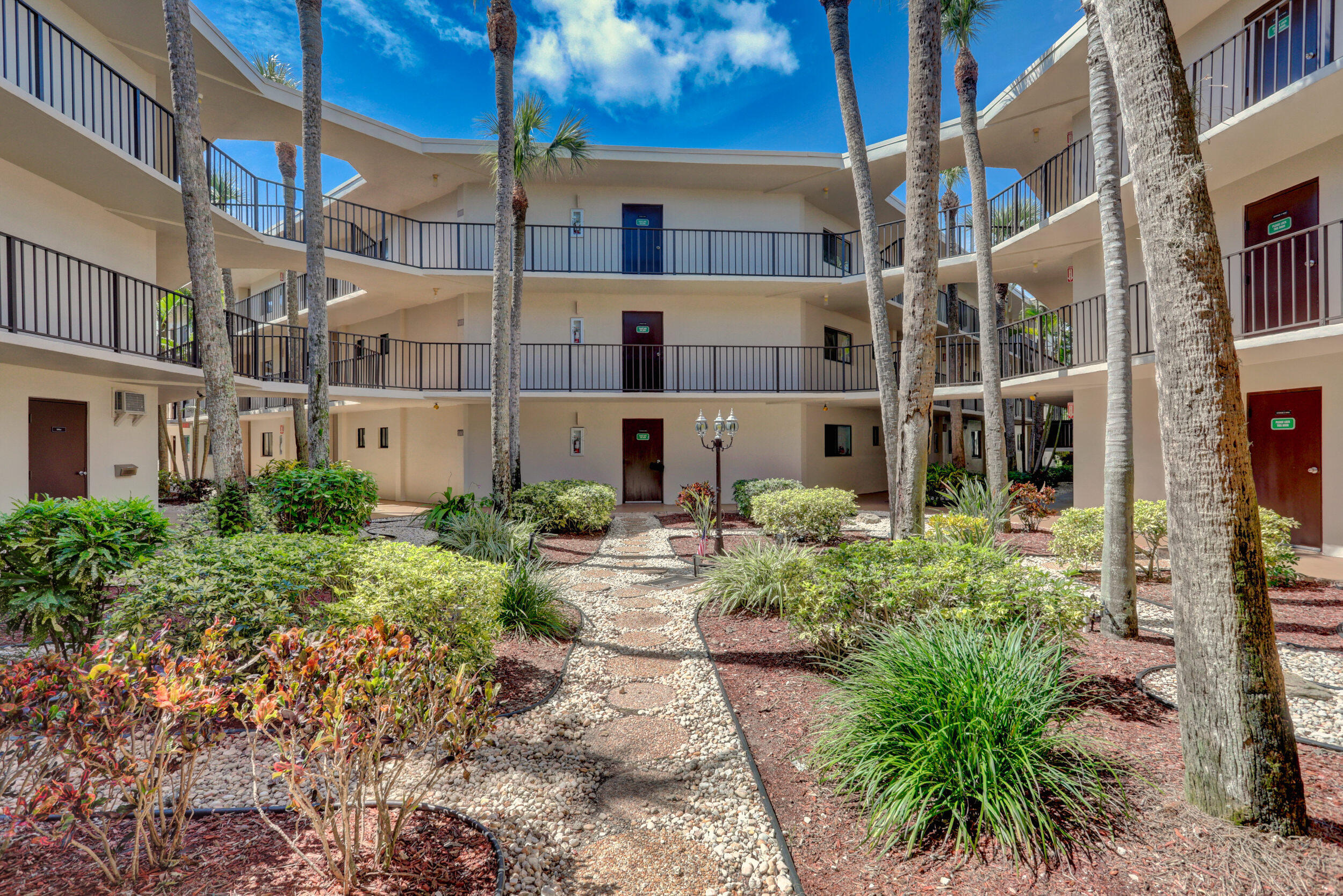 5370 Las Verdes Circle 324 Property Photo 1