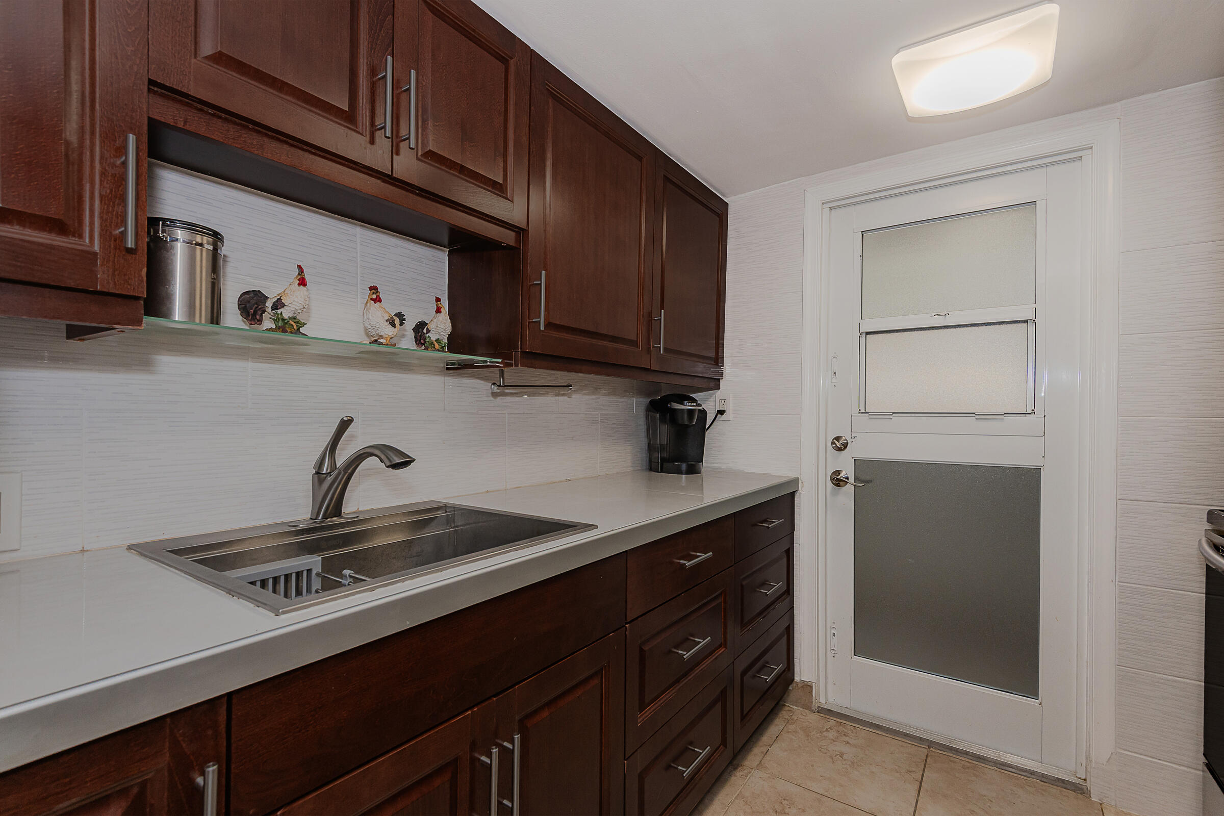 2076 S Ocean Drive 207 Property Photo 3