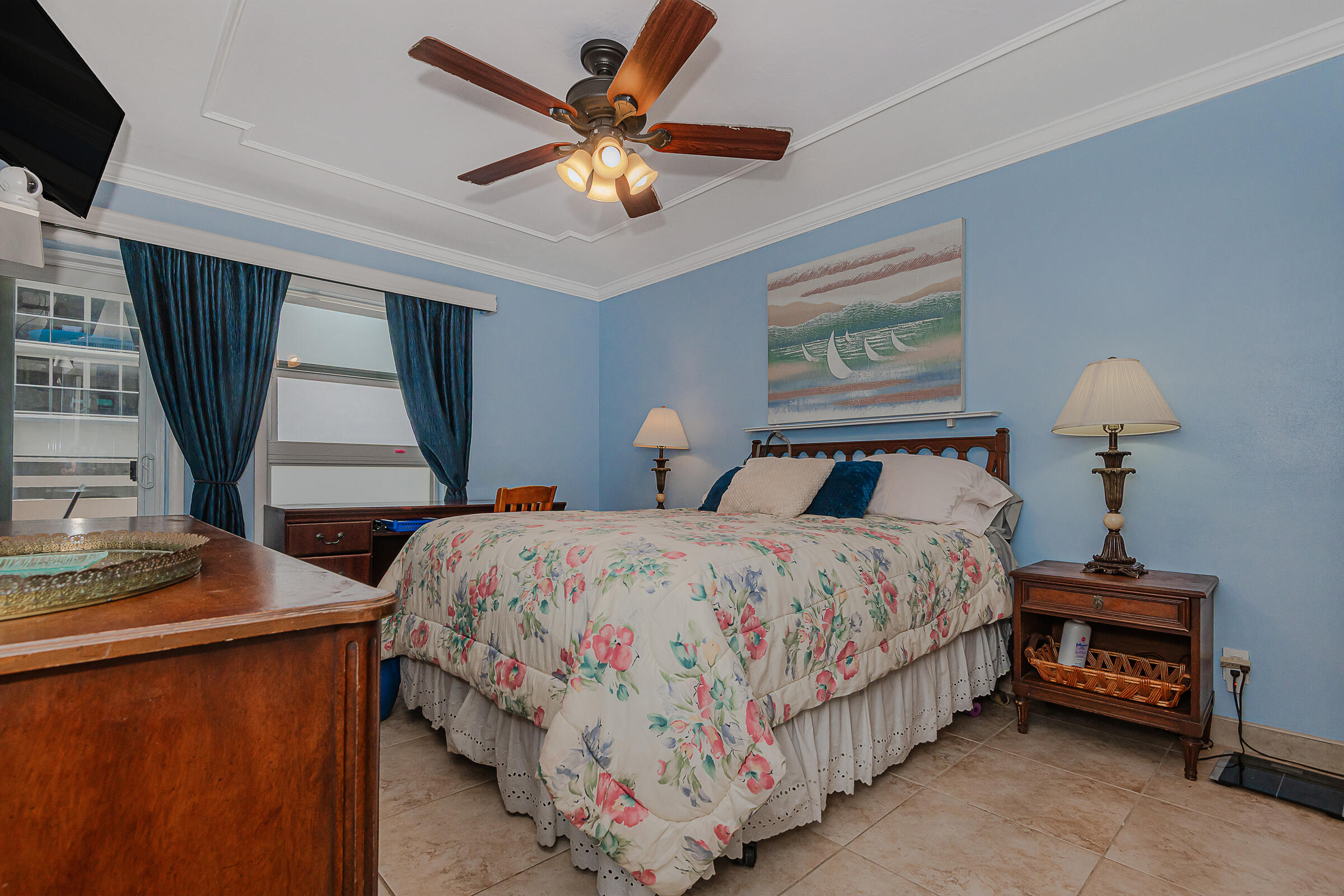2076 S Ocean Drive 207 Property Photo 11