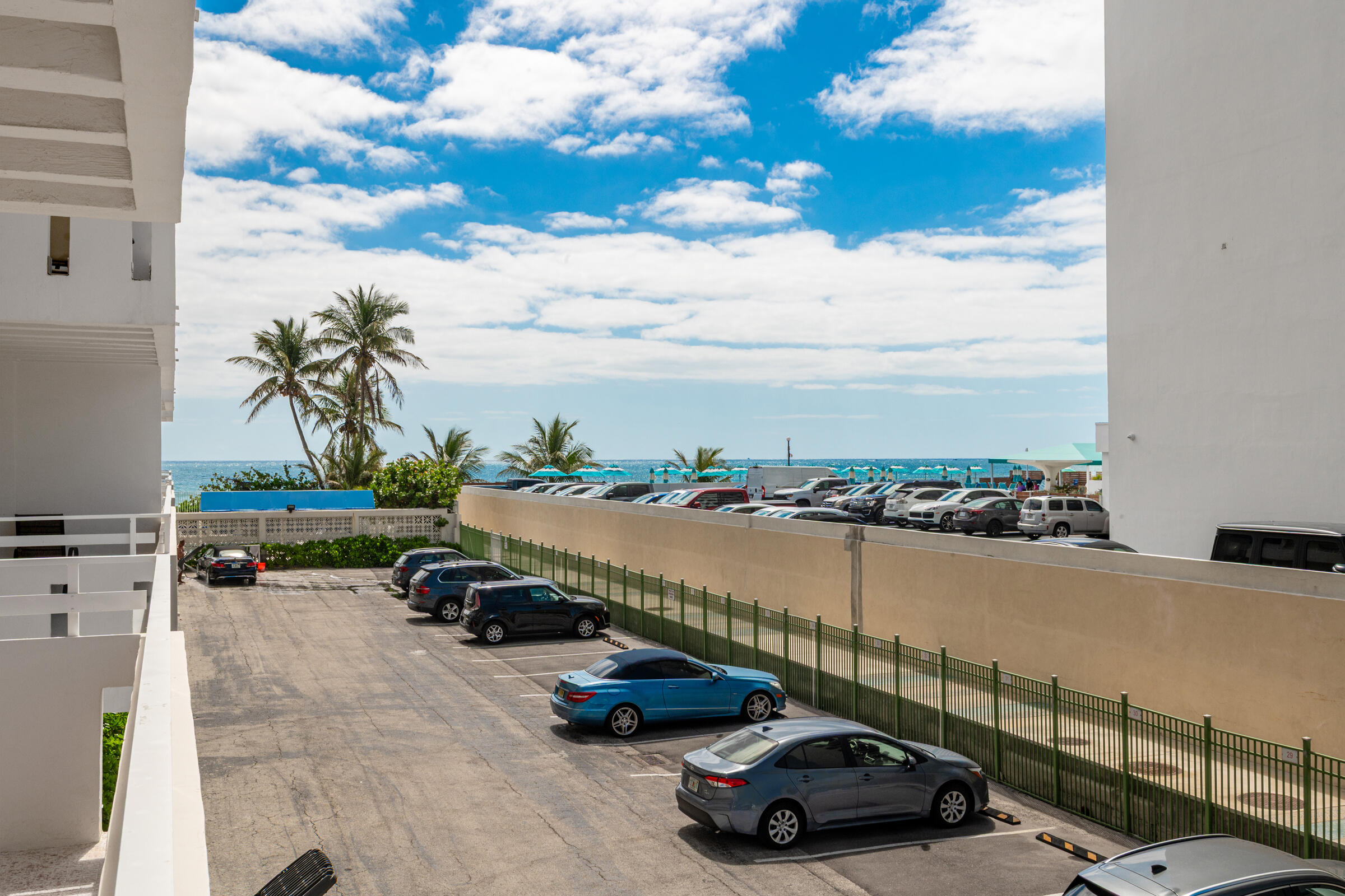 2076 S Ocean Drive 207 Property Photo 13