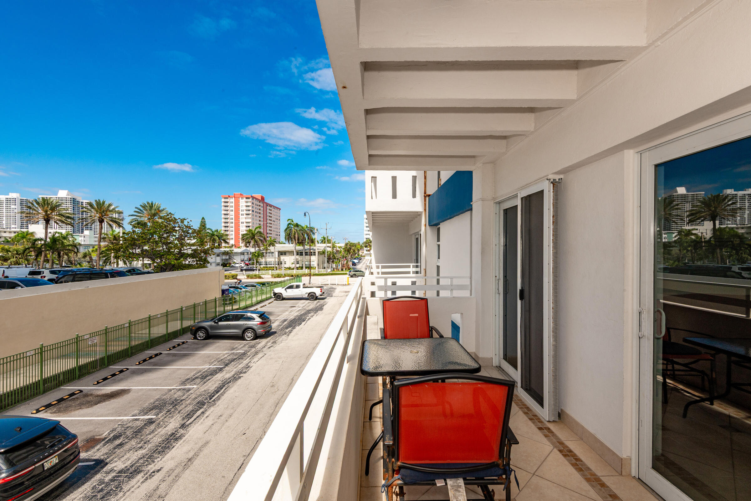 2076 S Ocean Drive 207 Property Photo 14