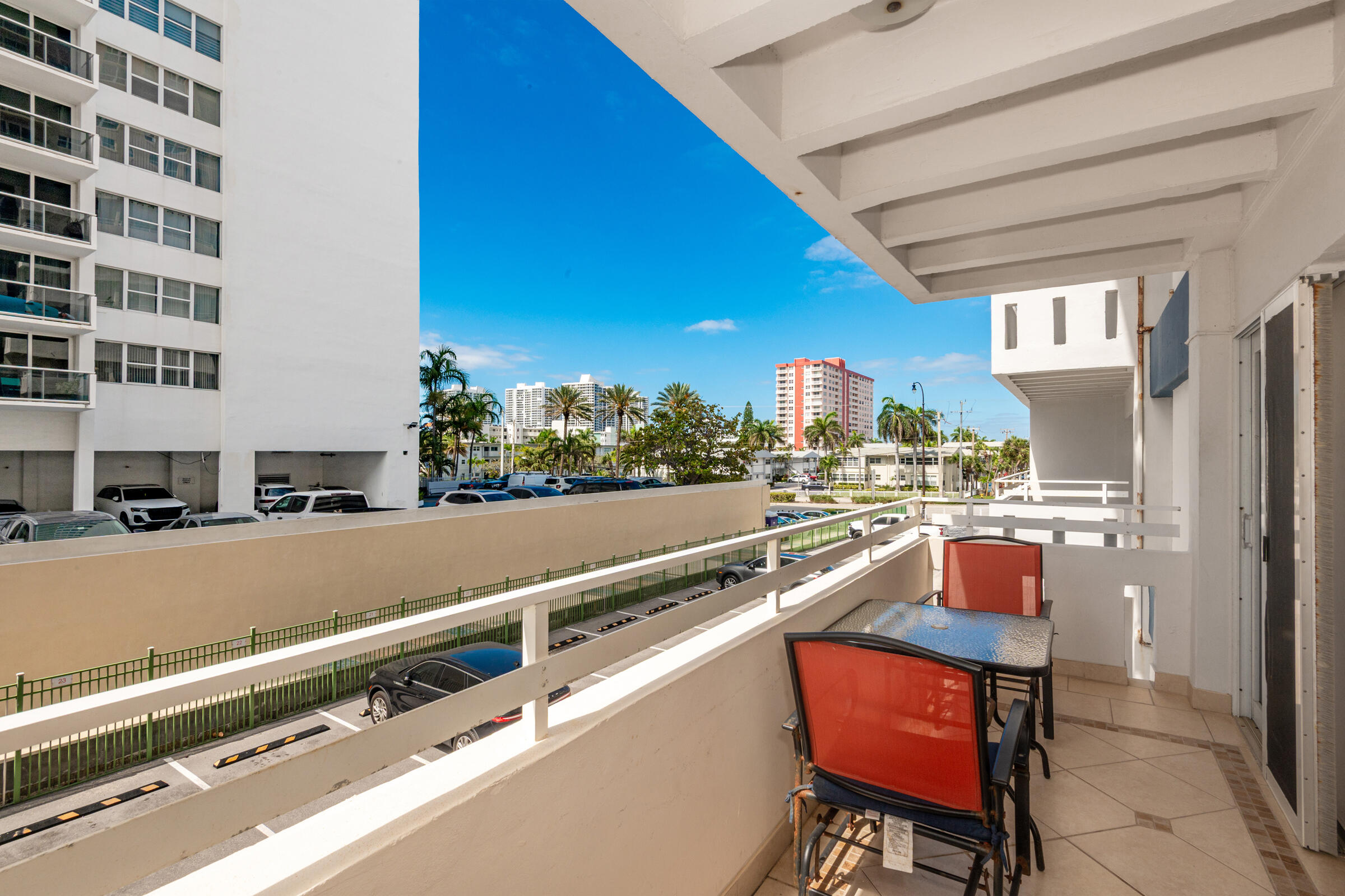 2076 S Ocean Drive 207 Property Photo 17