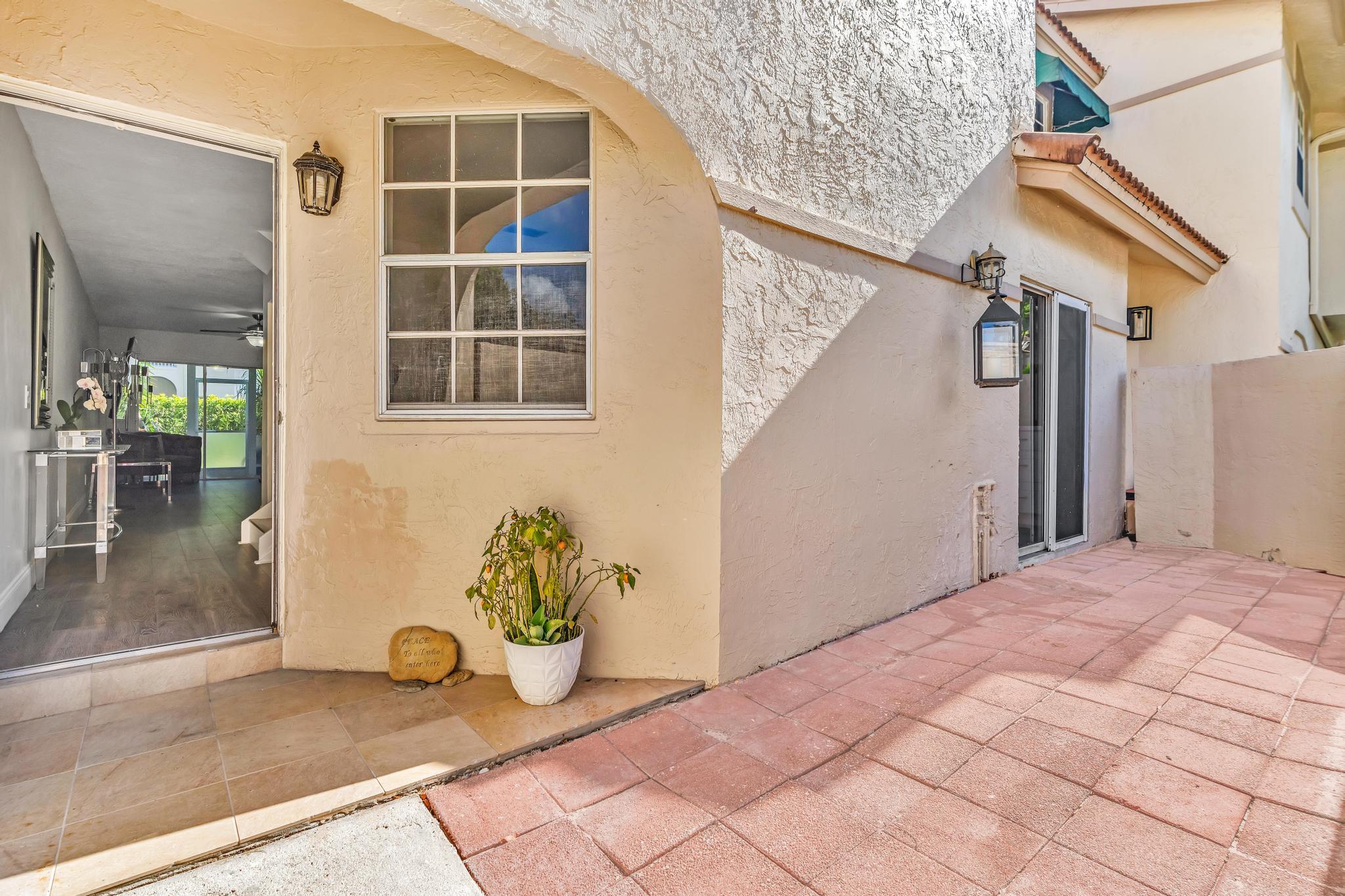 6663 Via Regina Property Photo 30