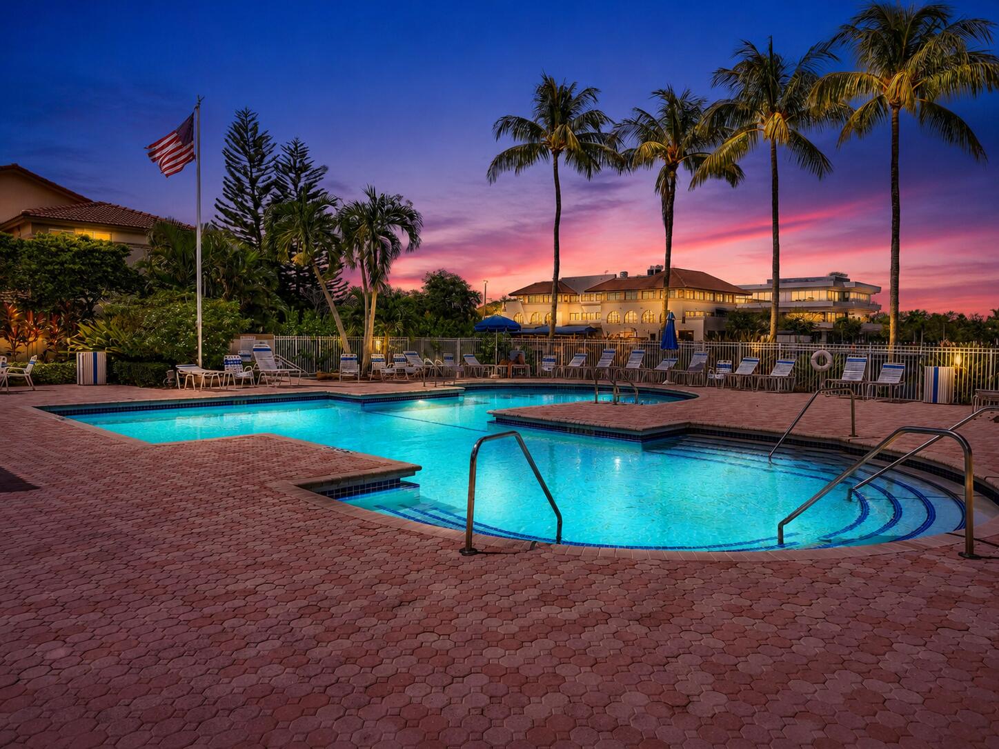 6663 Via Regina Property Photo 34