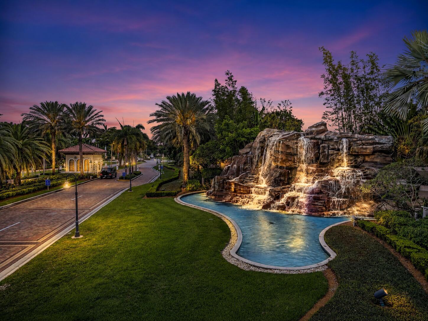 6663 Via Regina Property Photo 38