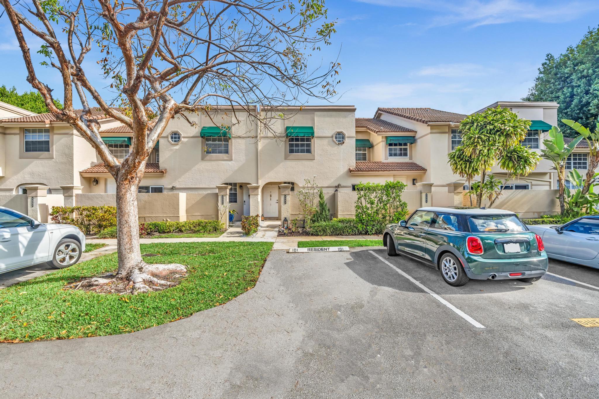 6663 Via Regina Property Photo 42