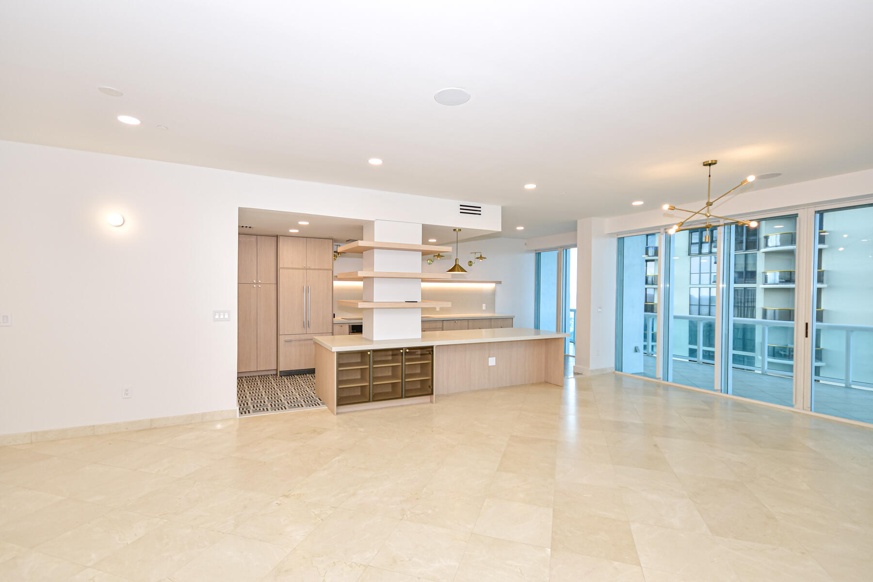 10101 Collins Avenue 7d Property Photo 19