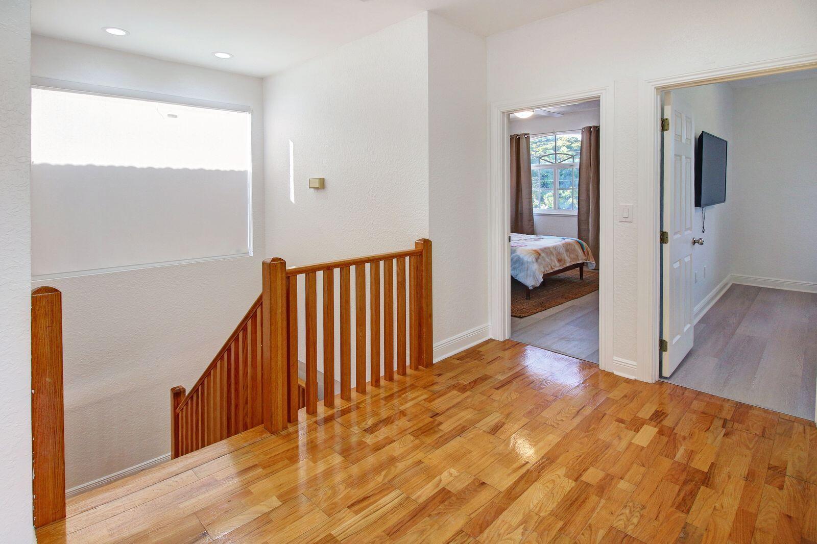 218 Pine Avenue Property Photo 13