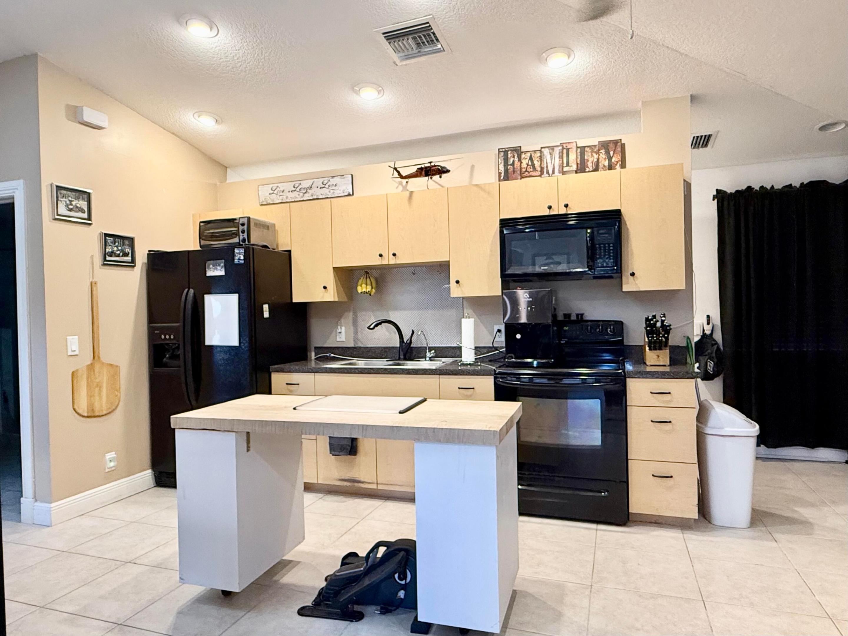 16283 Alexander Run Property Photo 60