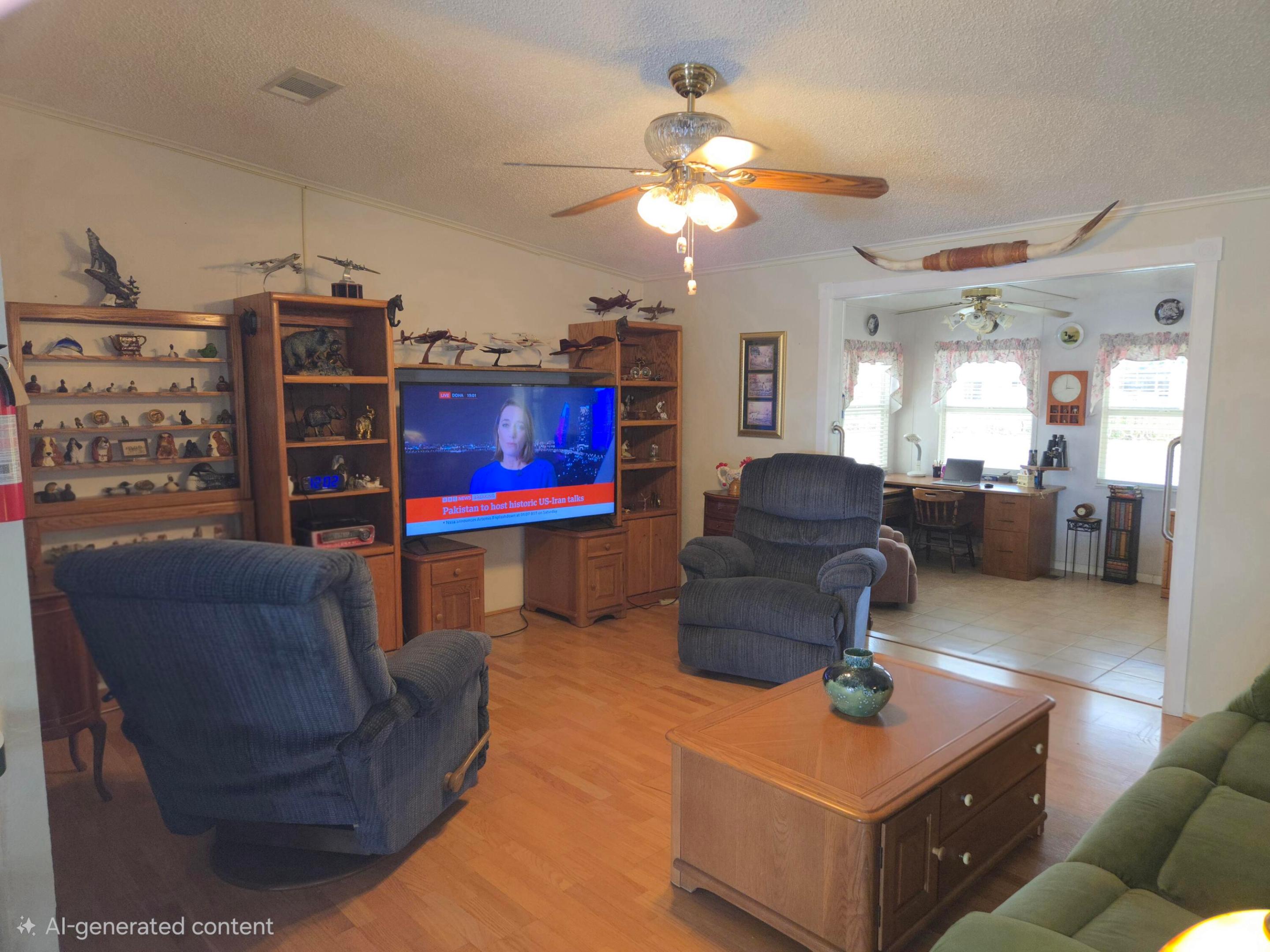 1604 Sw 35th Circle Property Photo 3