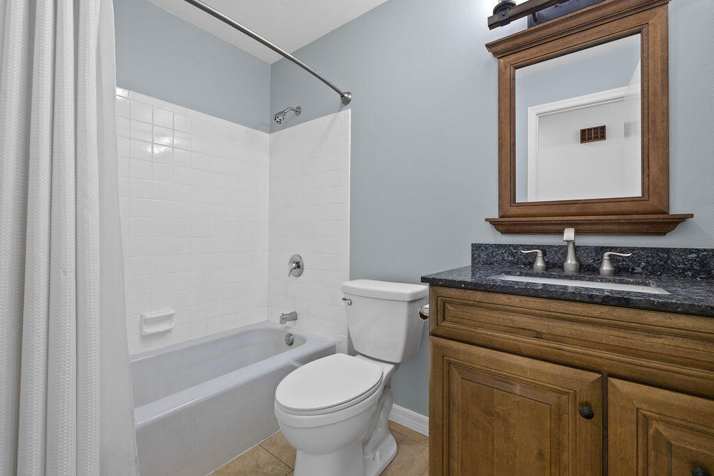 320 Chamberlain Boulevard Property Photo 33