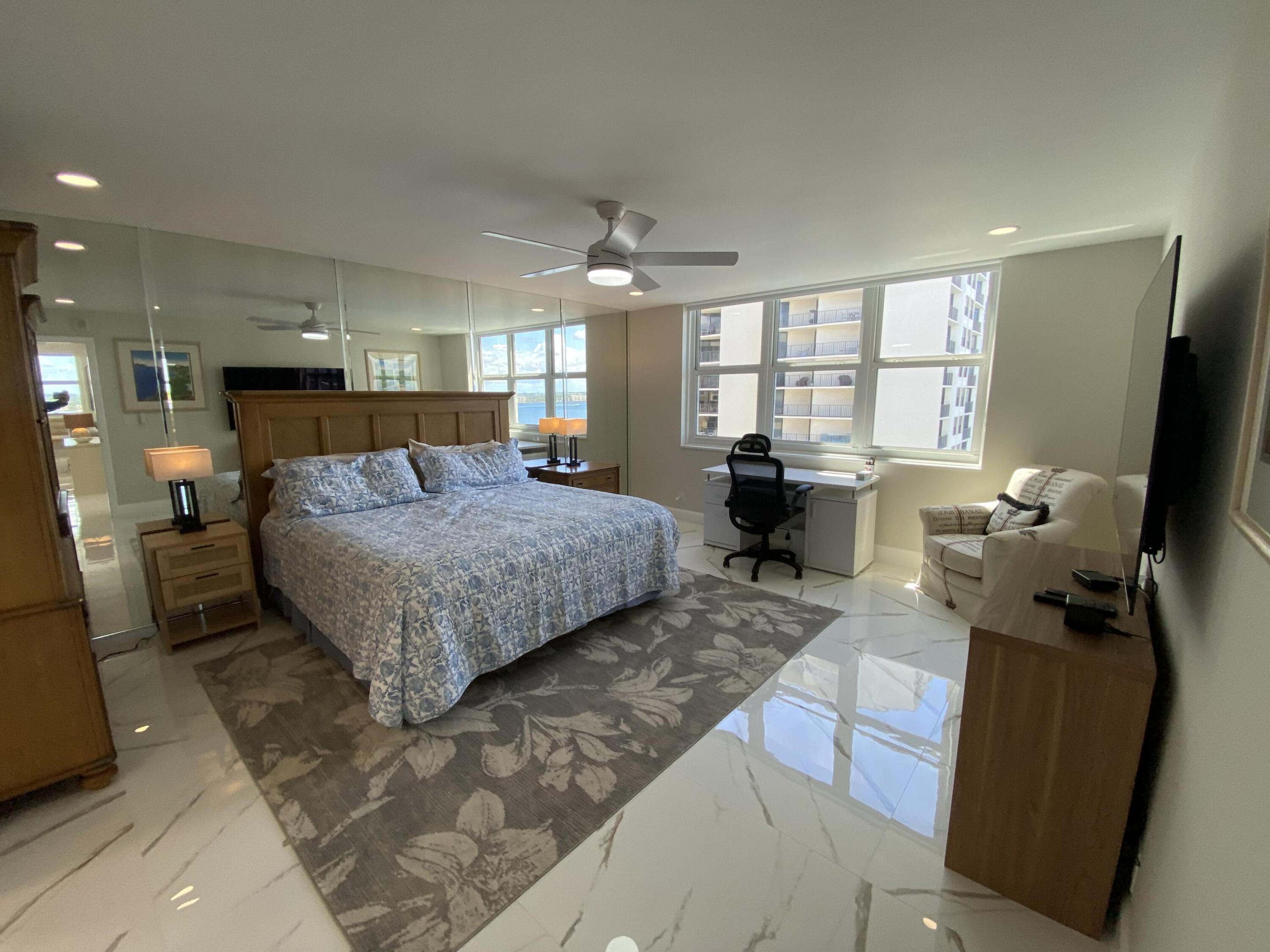 5440 N Ocean Drive 1501 Property Photo 14