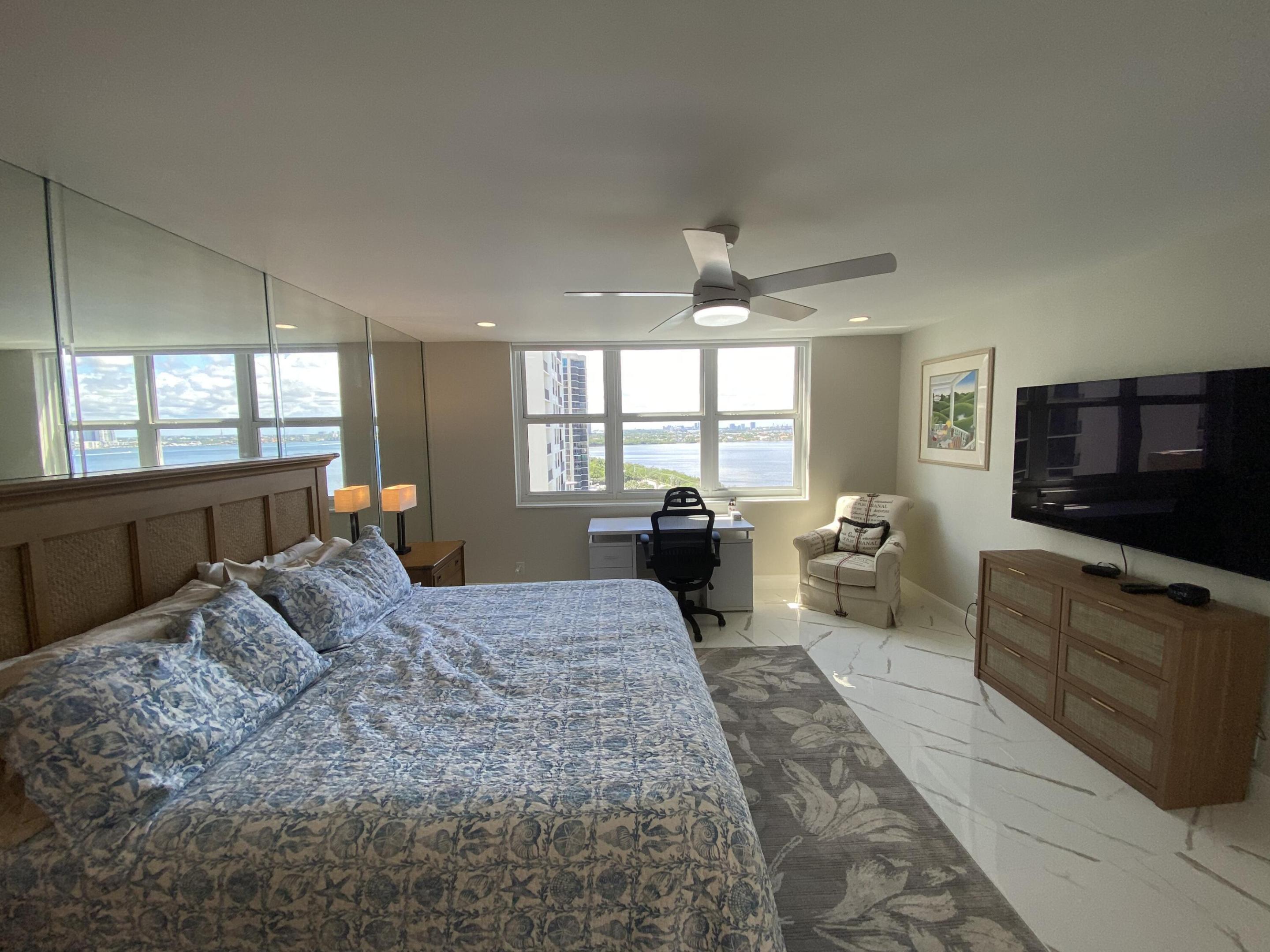 5440 N Ocean Drive 1501 Property Photo 16
