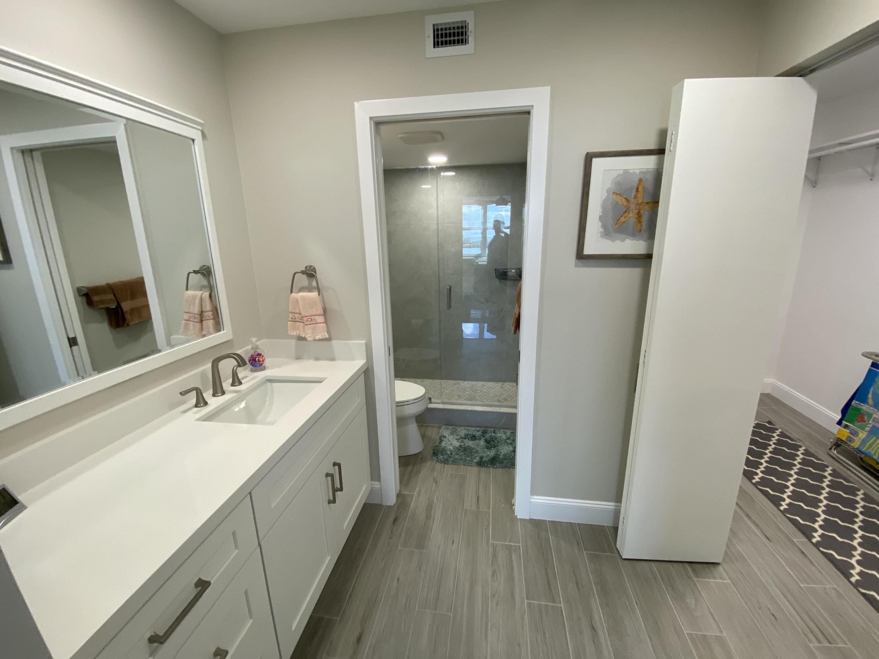 5440 N Ocean Drive 1501 Property Photo 18