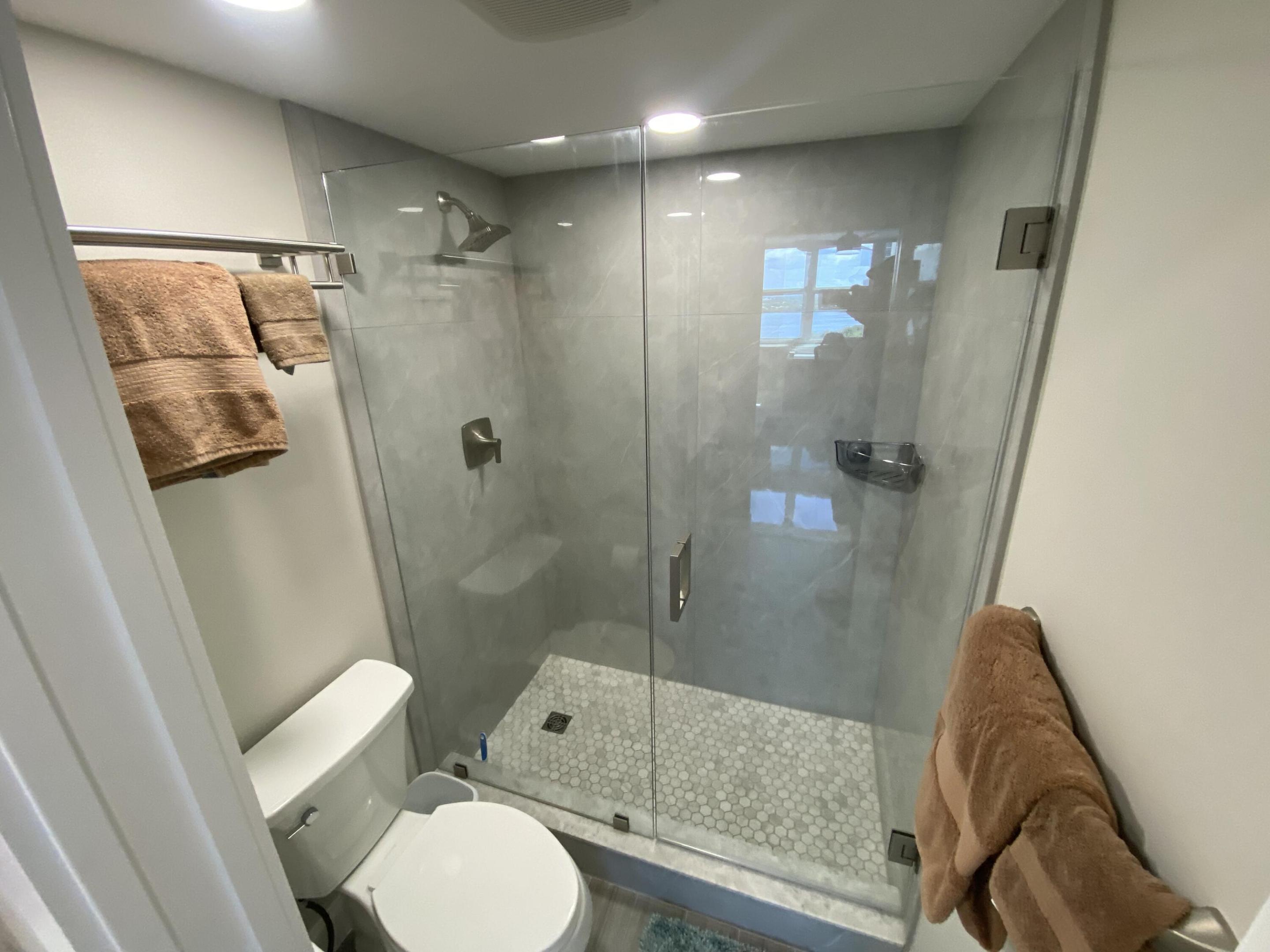 5440 N Ocean Drive 1501 Property Photo 19