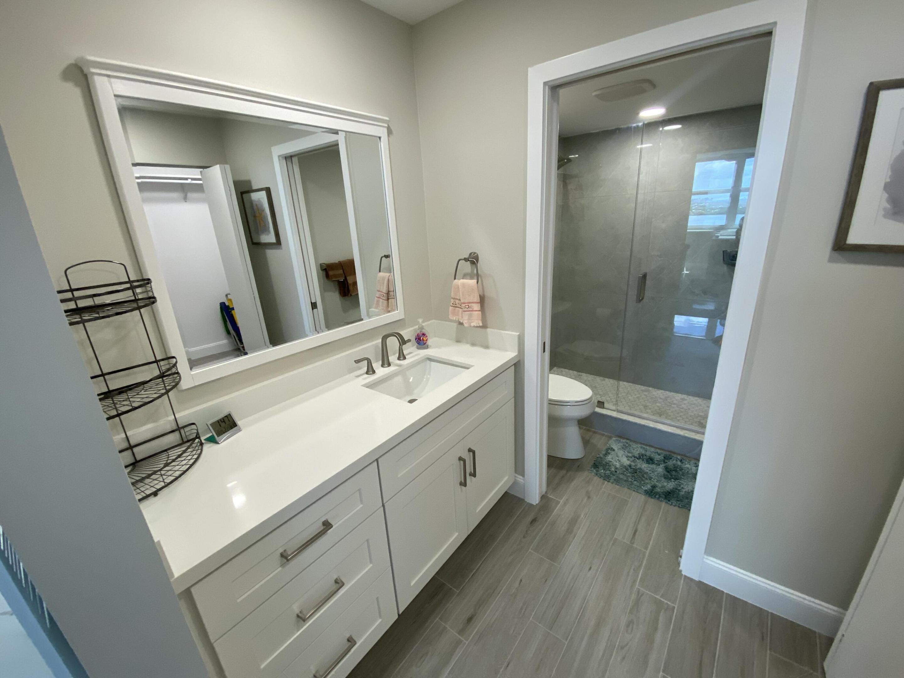 5440 N Ocean Drive 1501 Property Photo 20