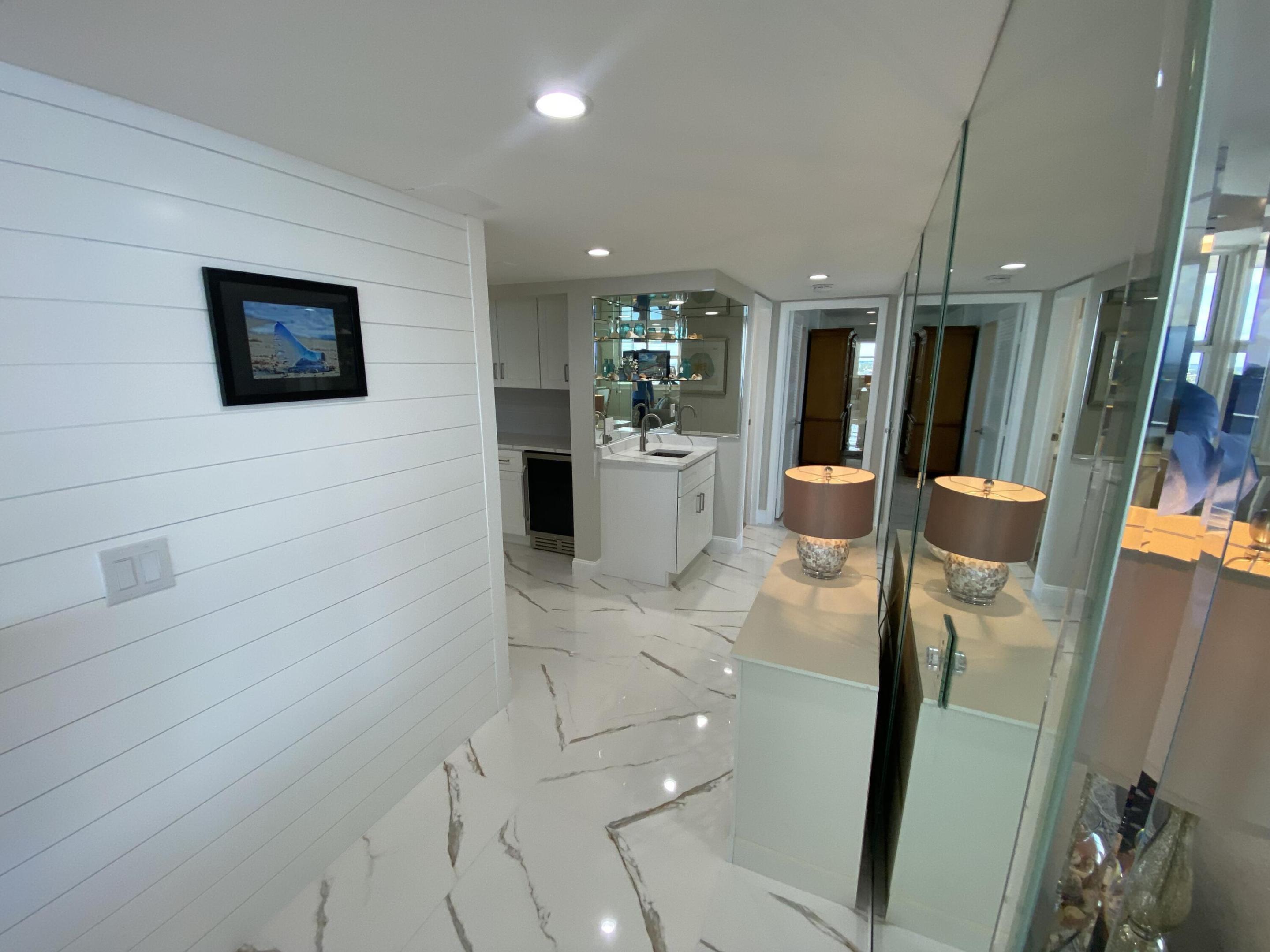 5440 N Ocean Drive 1501 Property Photo 23