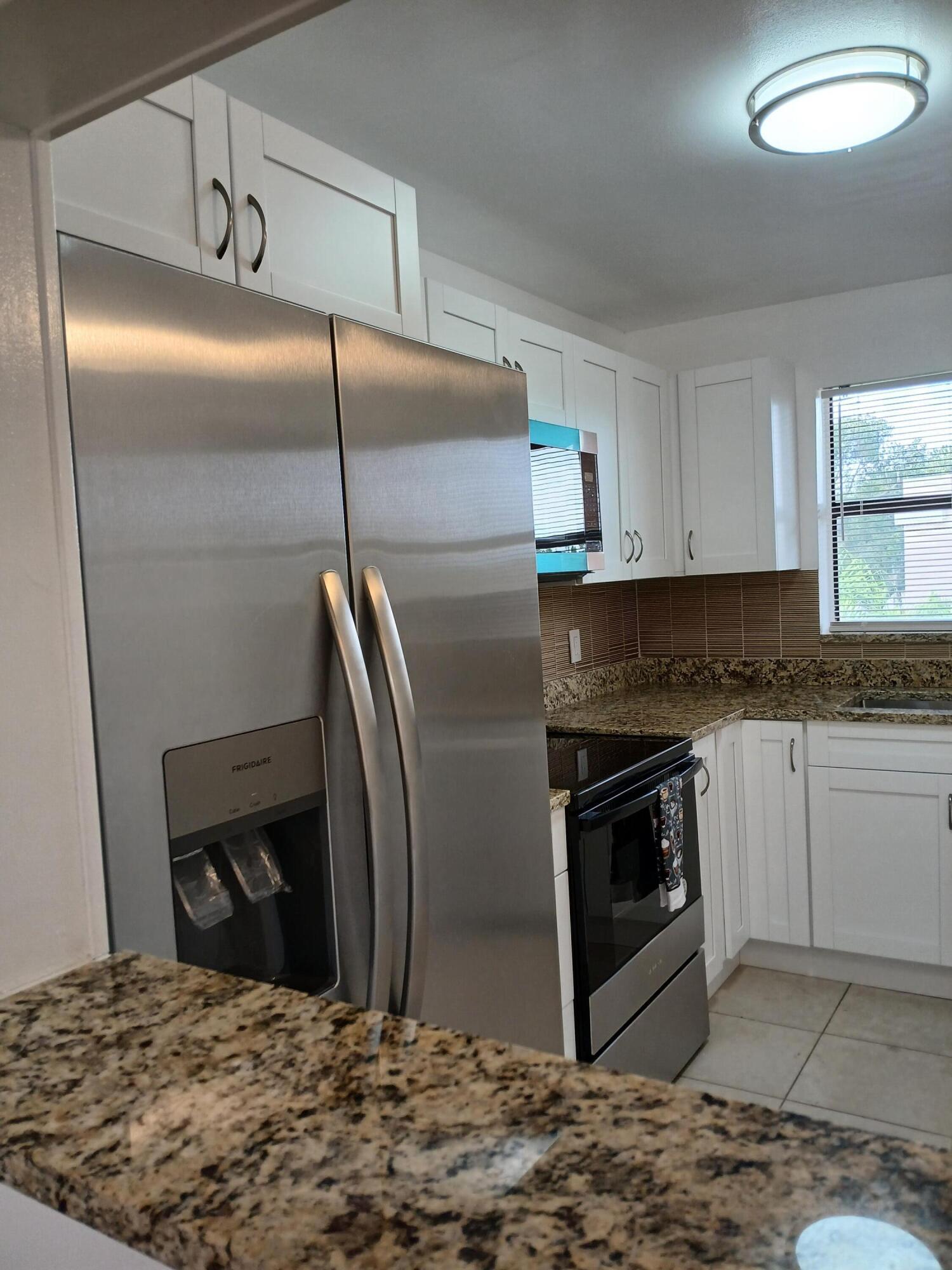 4760 Lucerne Lakes Boulevard W 405 Property Photo 1