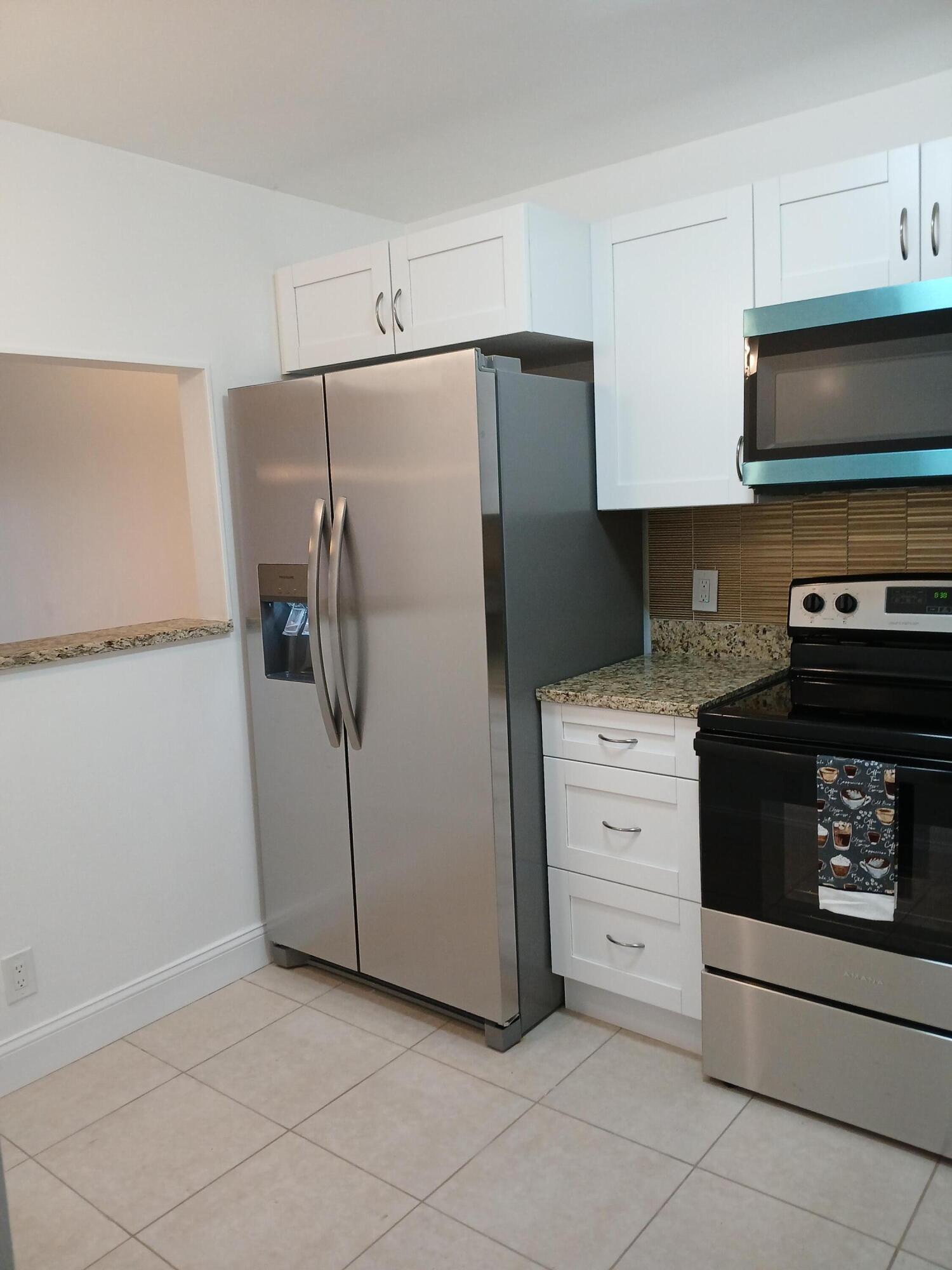 4760 Lucerne Lakes Boulevard W 405 Property Photo 5