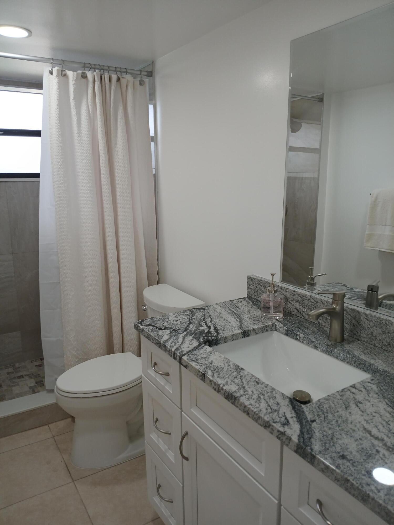4760 Lucerne Lakes Boulevard W 405 Property Photo 9