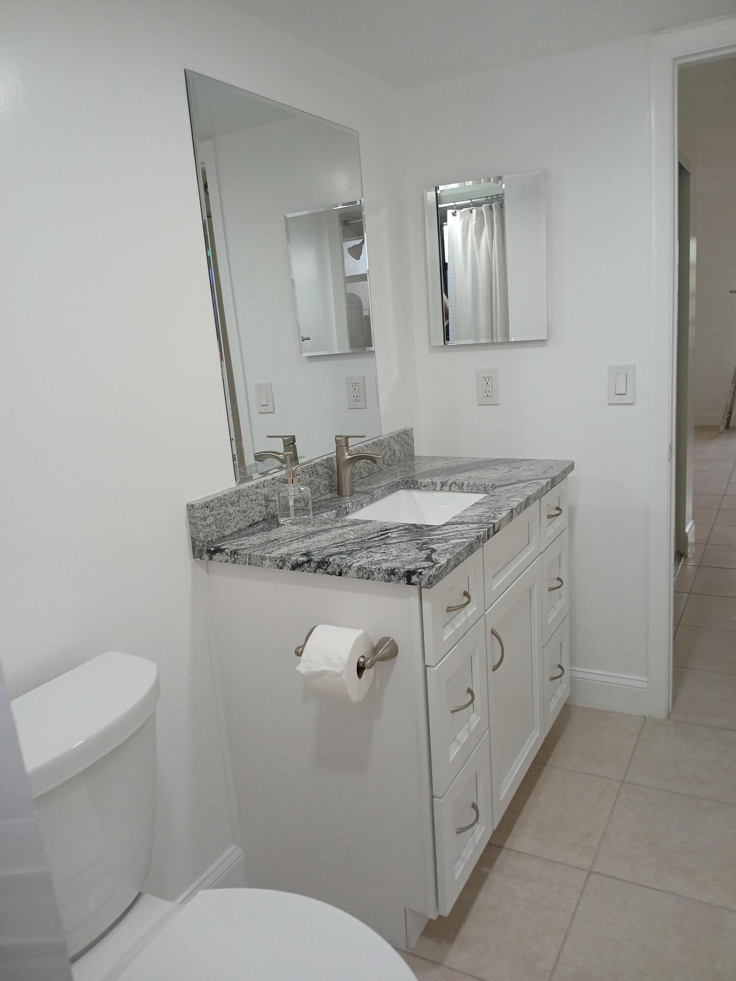 4760 Lucerne Lakes Boulevard W 405 Property Photo 10