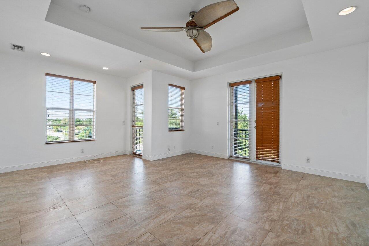 811 S Federal Highway 1 Property Photo 26