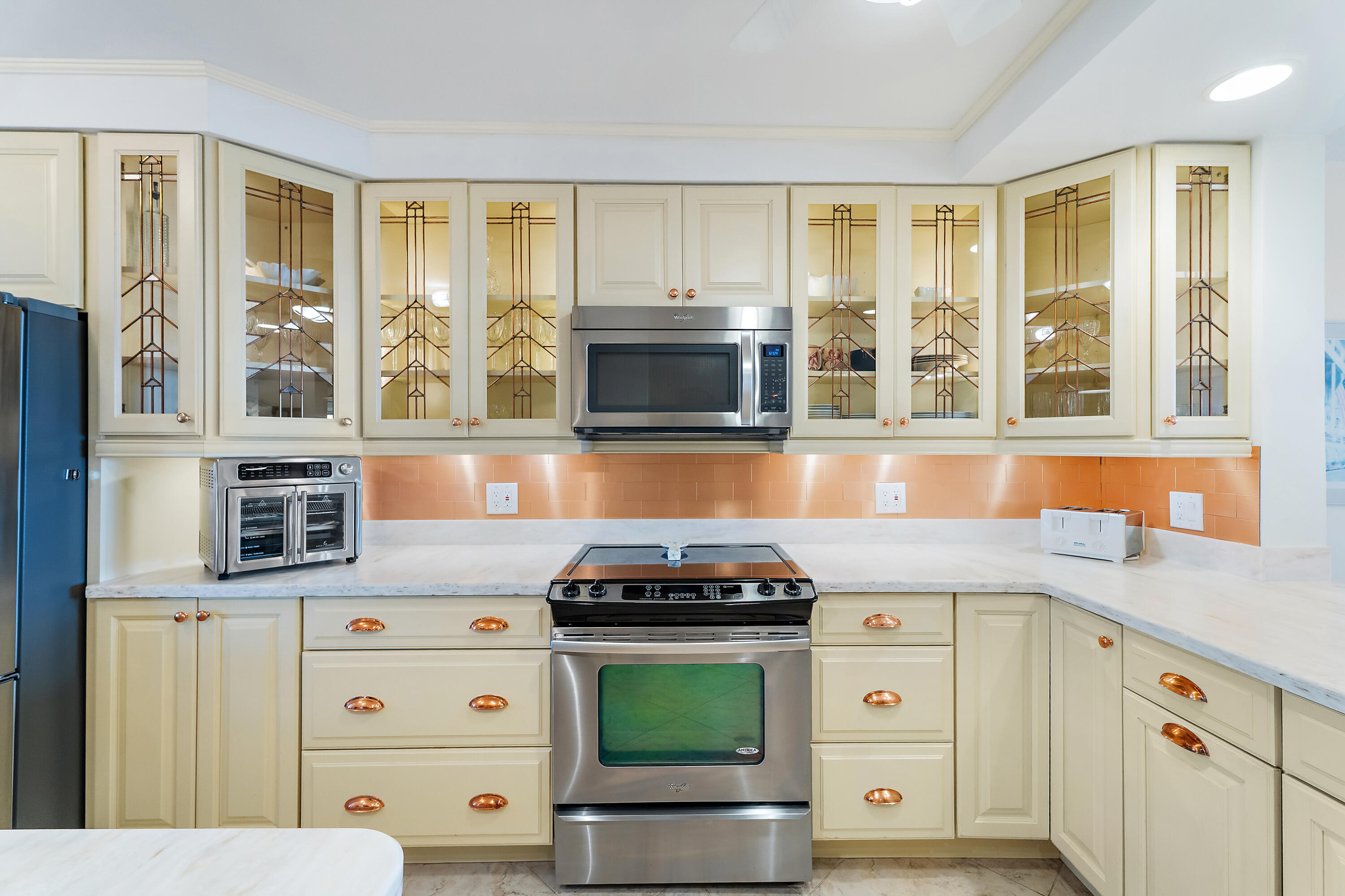 356 Golfview Road 903 Property Photo 8