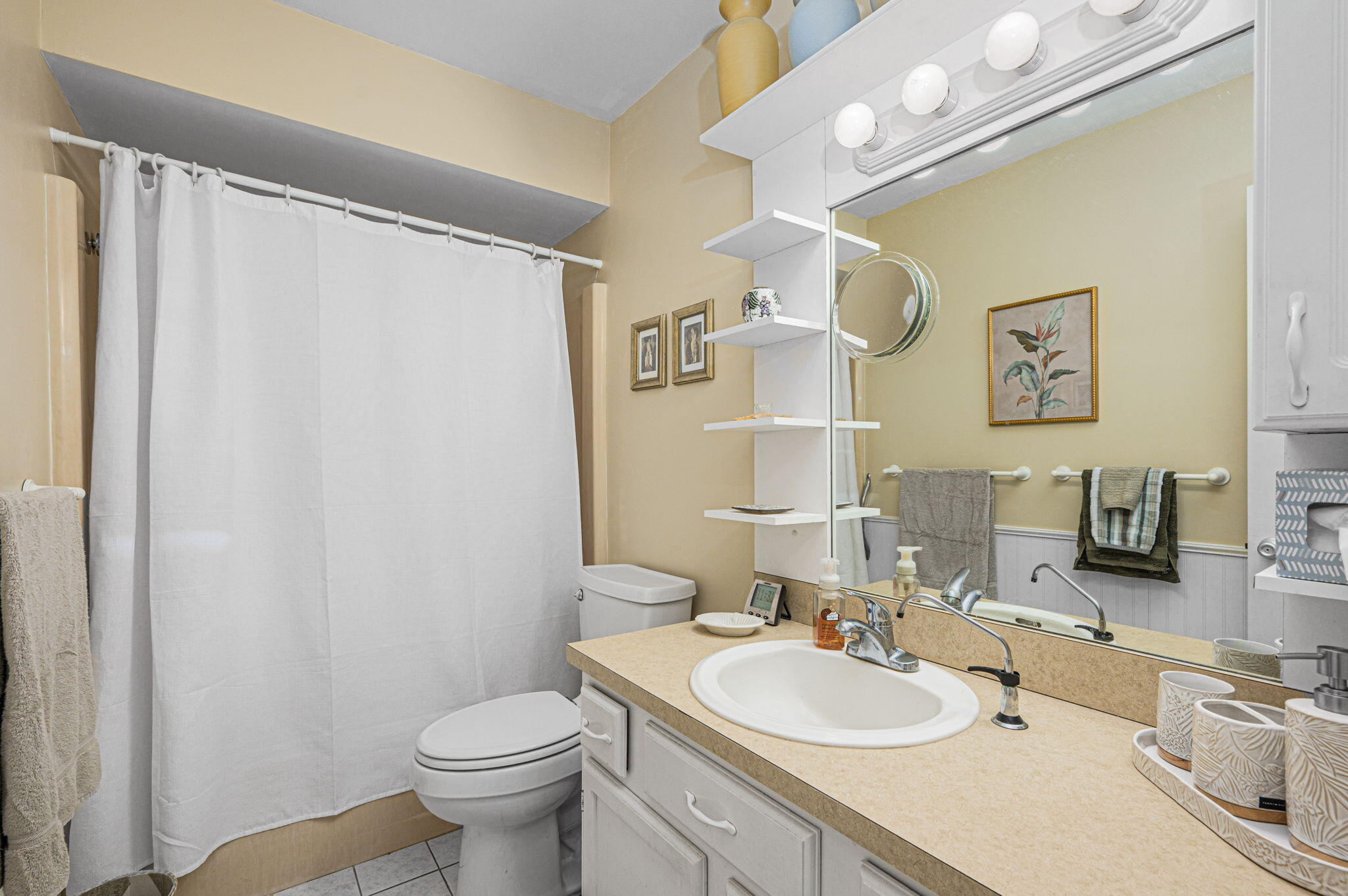 1225 Nw 21st Street 7-708 Property Photo 8