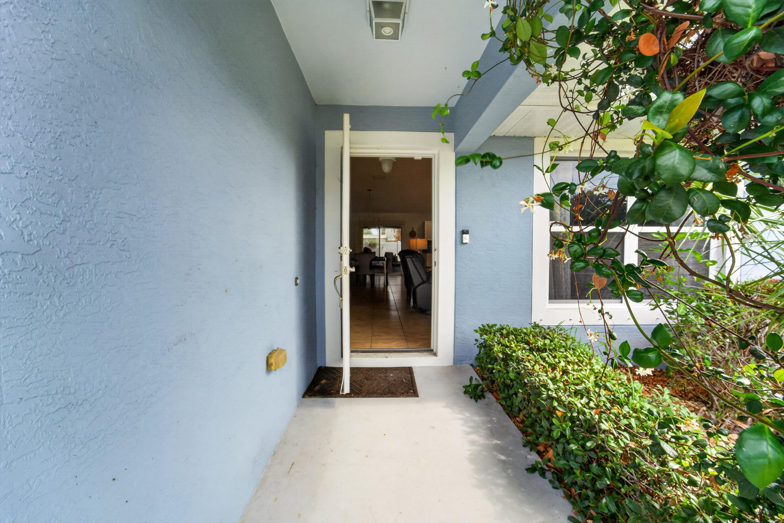 706 Osceola Avenue Property Photo 3
