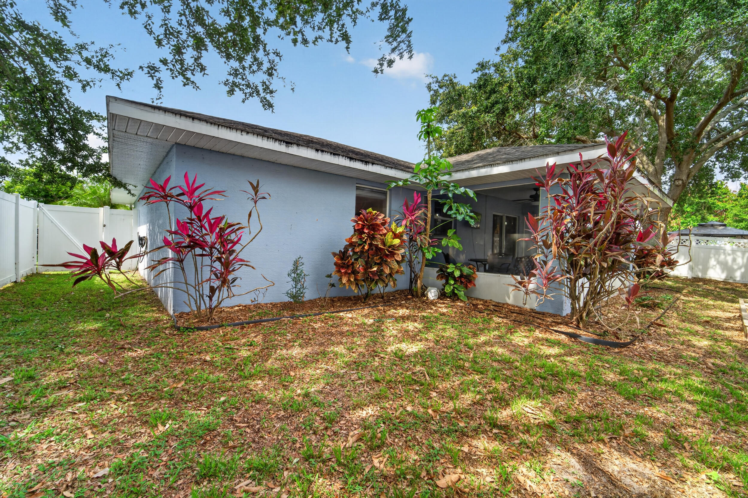 706 Osceola Avenue Property Photo 24