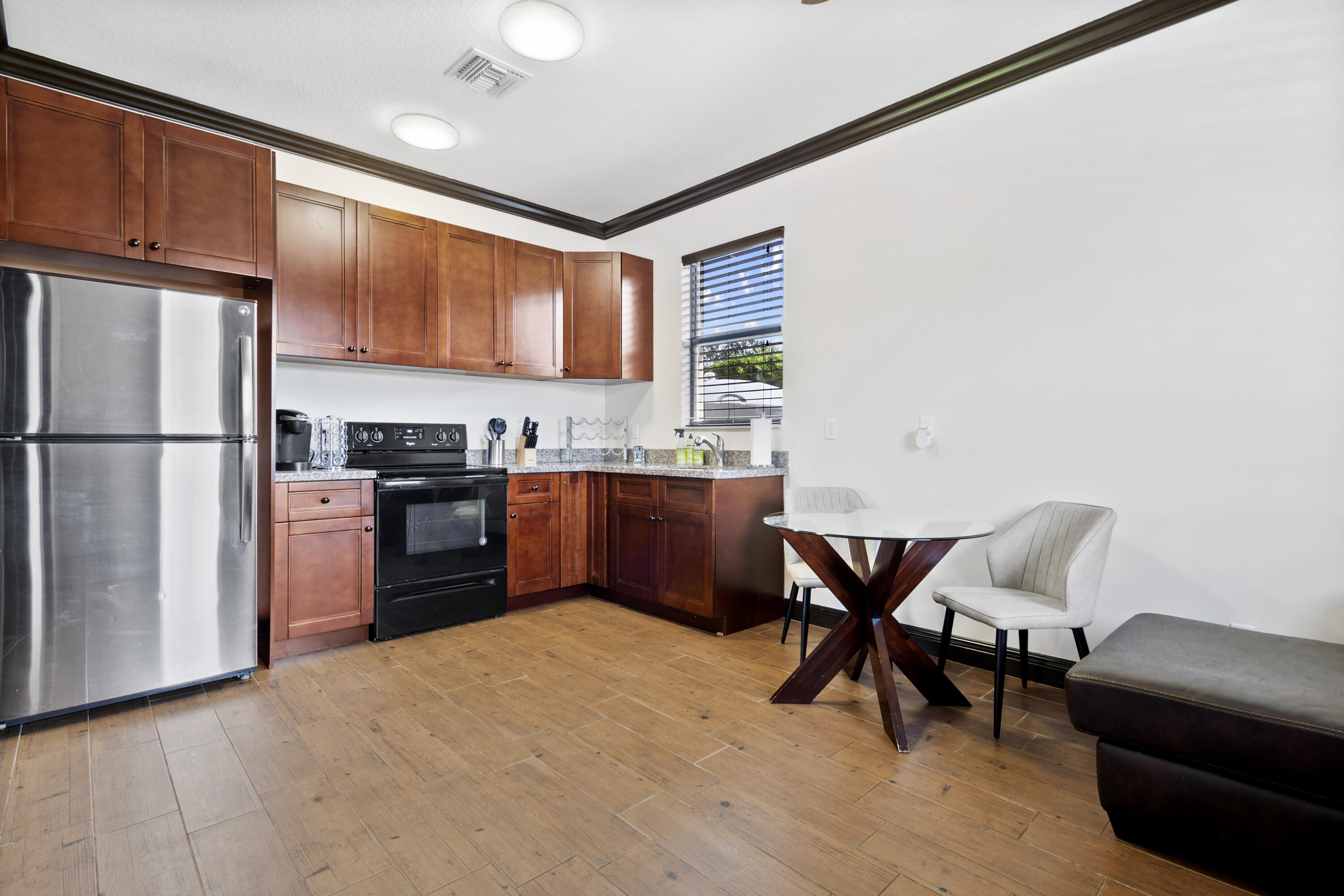 16575 Van Gogh Road Property Photo 32