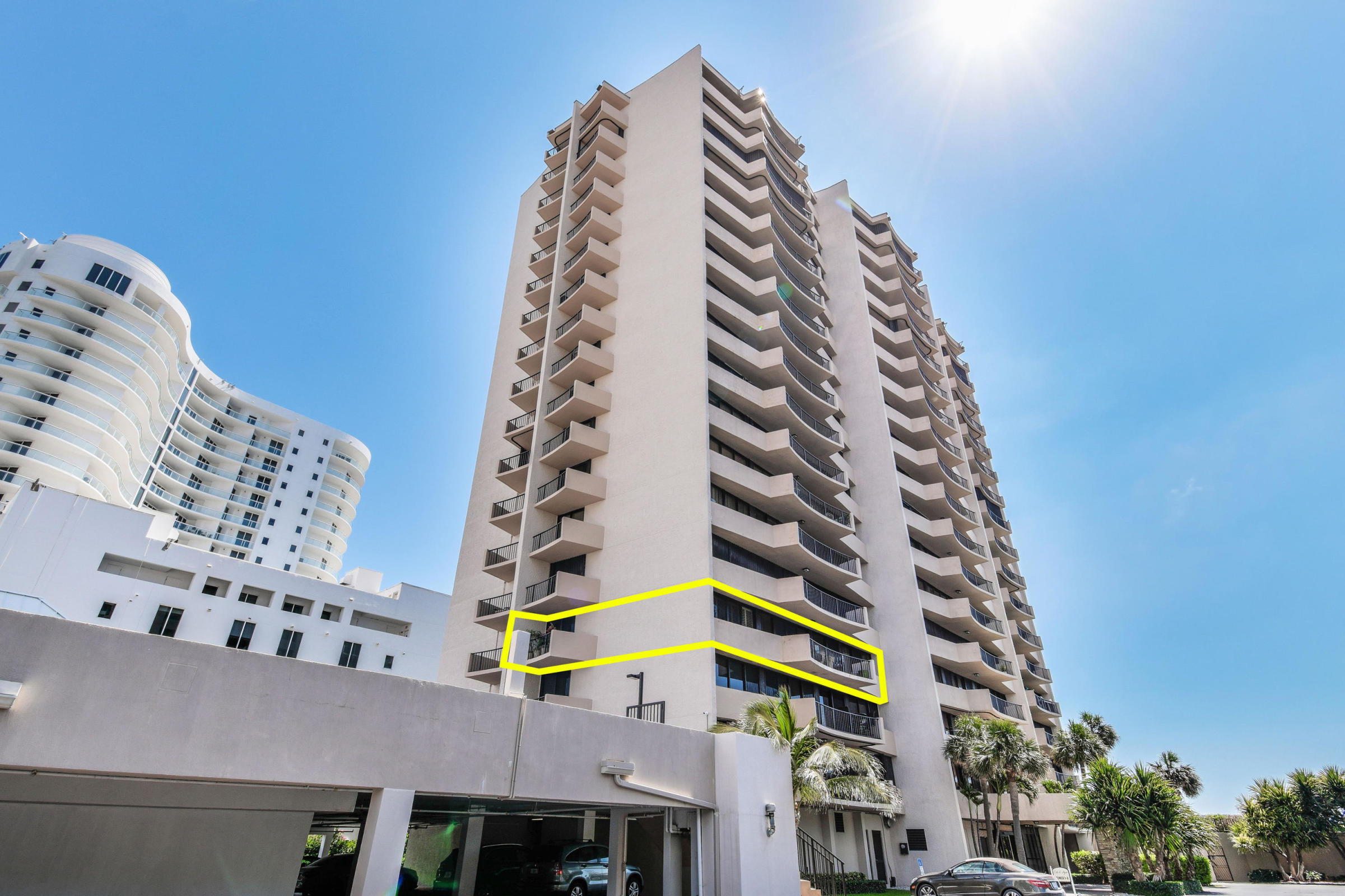 4200 N Ocean Drive 1-304 Property Photo 2