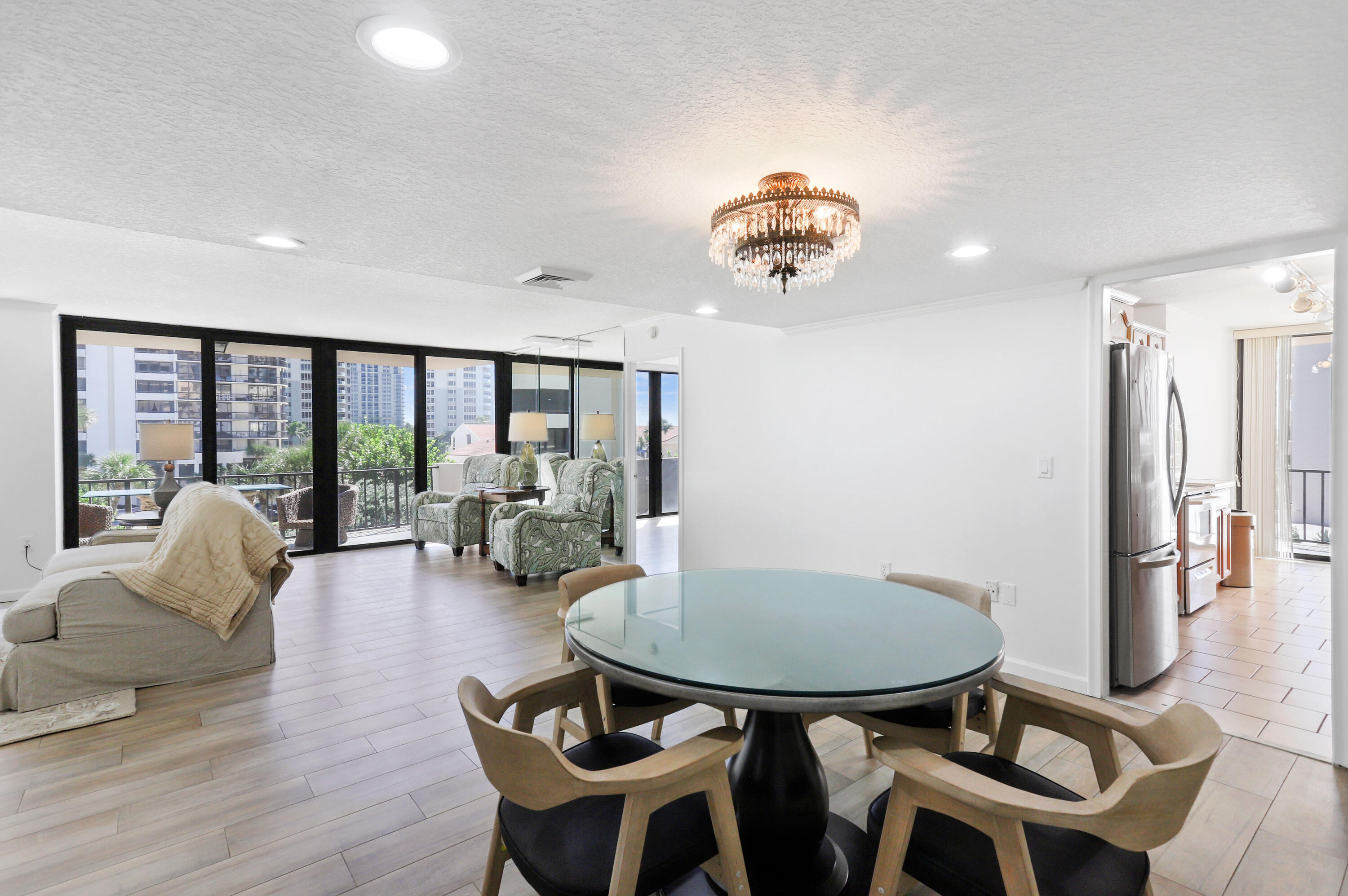 4200 N Ocean Drive 1-304 Property Photo 4