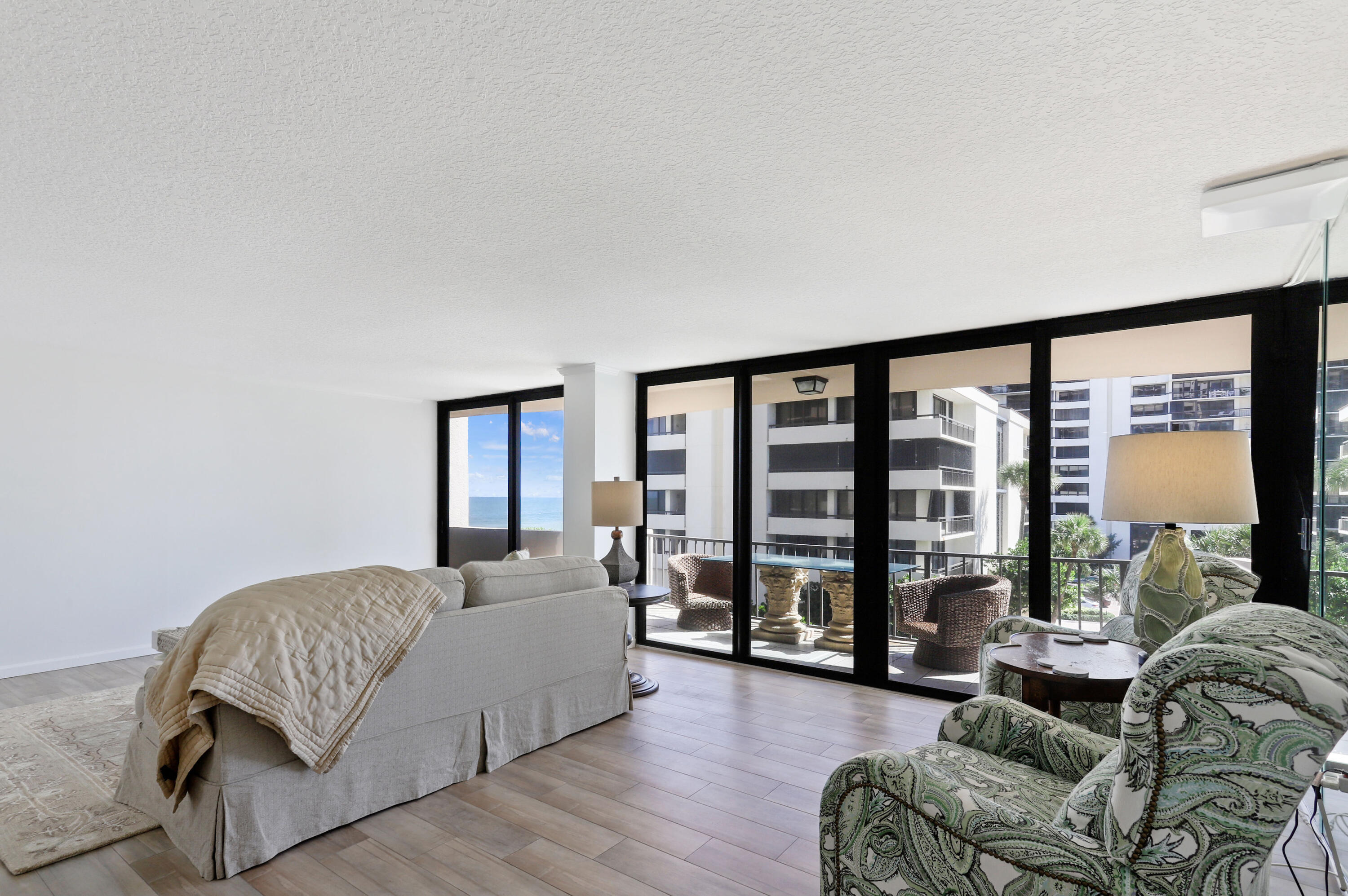 4200 N Ocean Drive 1-304 Property Photo 12