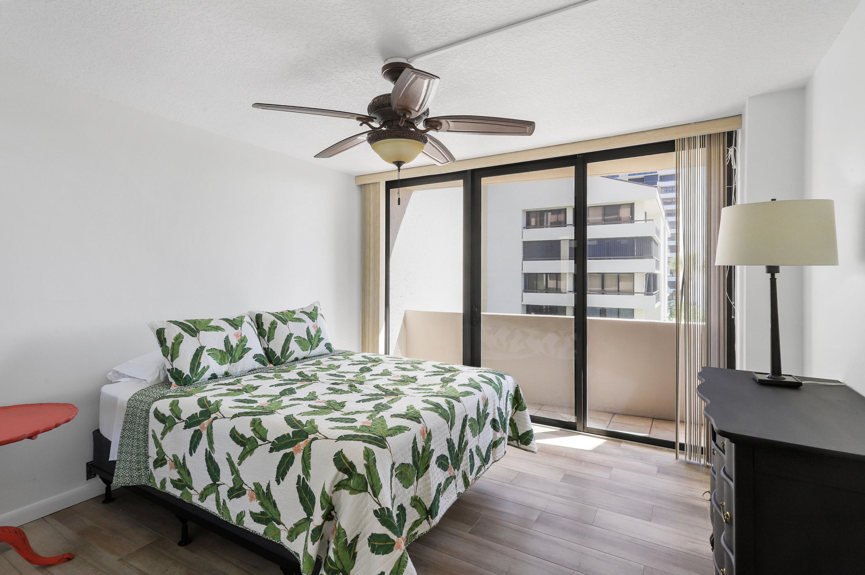 4200 N Ocean Drive 1-304 Property Photo 16