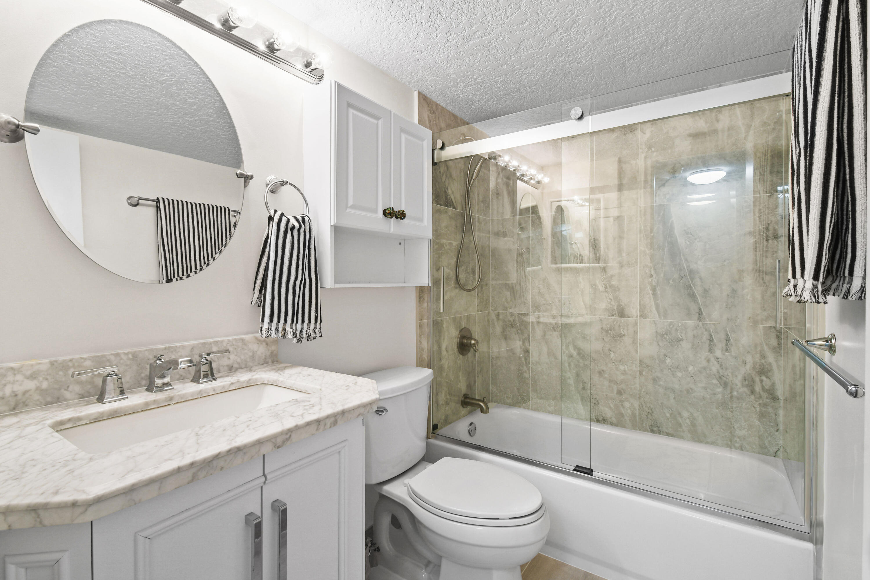 4200 N Ocean Drive 1-304 Property Photo 39