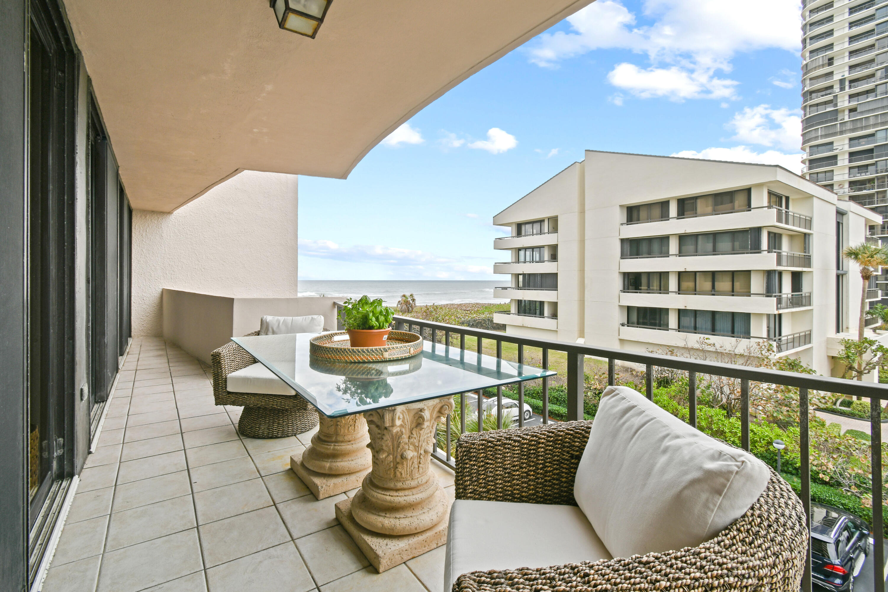 4200 N Ocean Drive 1-304 Property Photo 56