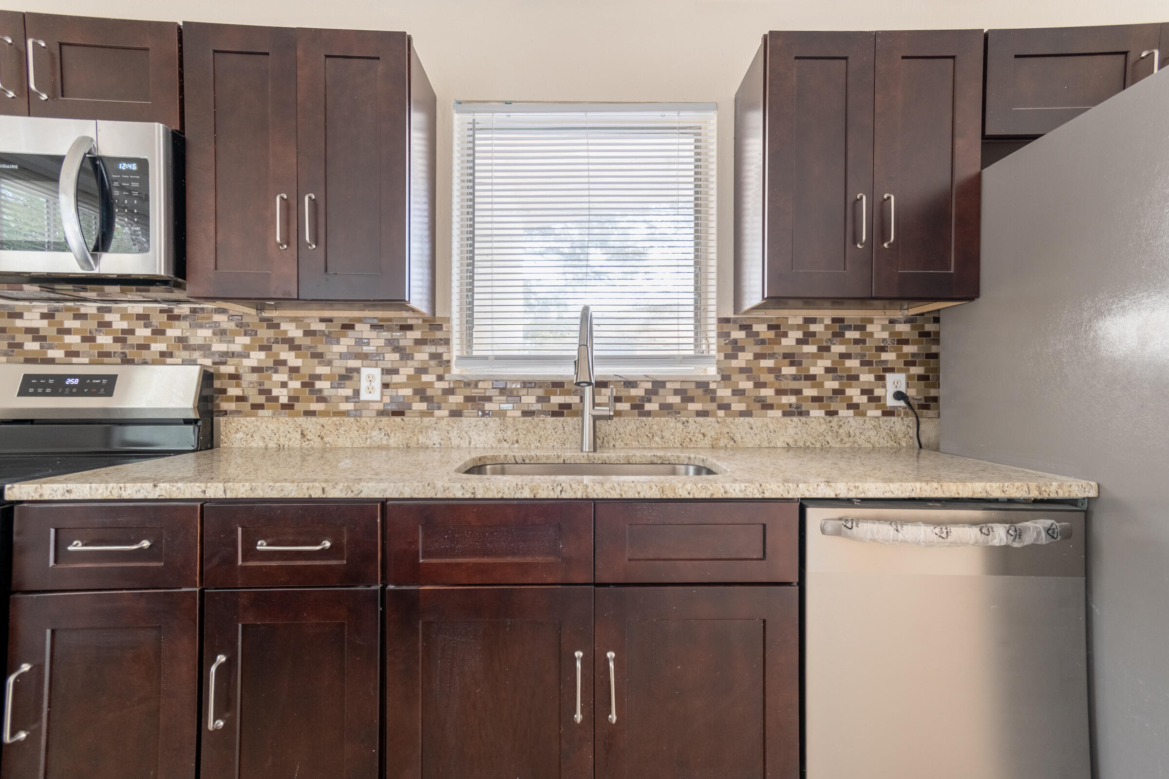 170 Se Serenata Court Property Photo 11