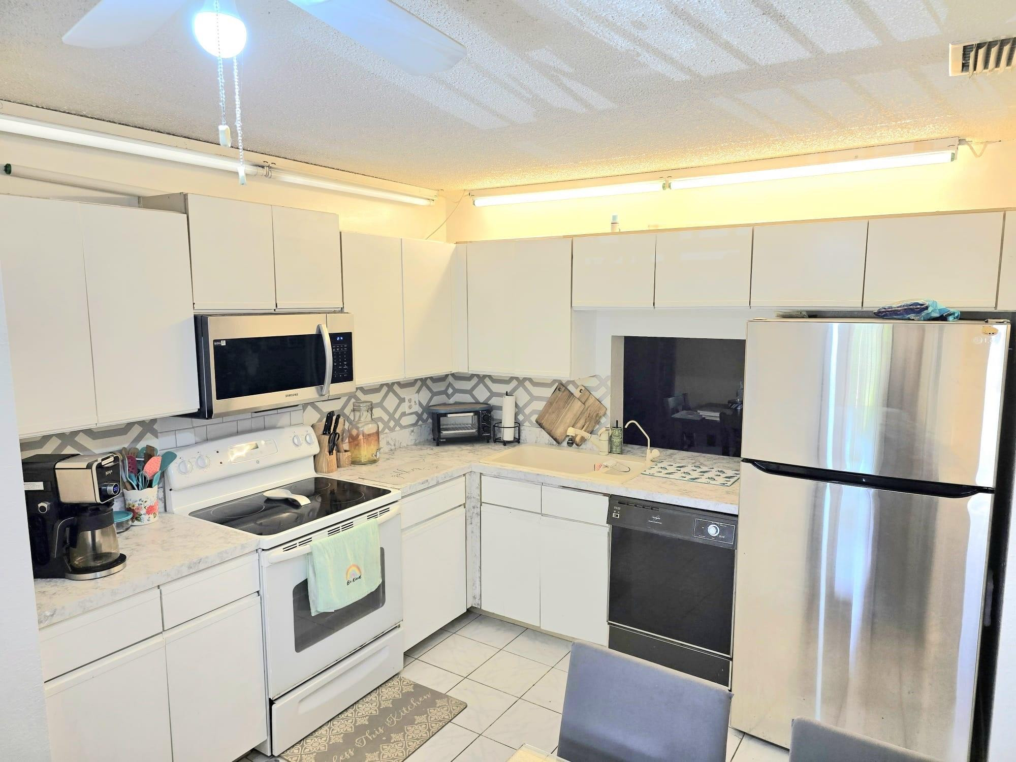 4047 NW 22nd Street 210b